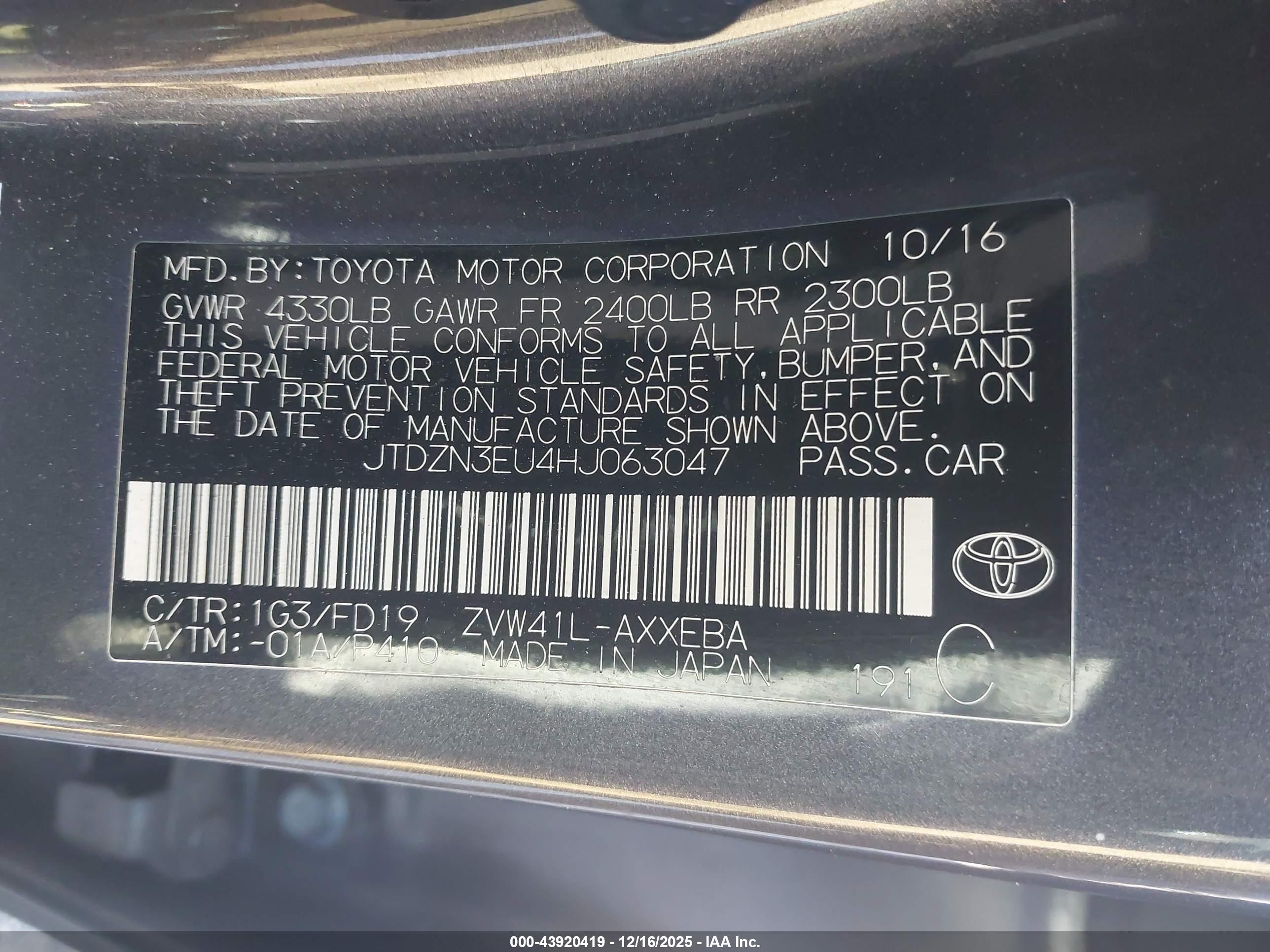 TOYOTA PRIUS image 9