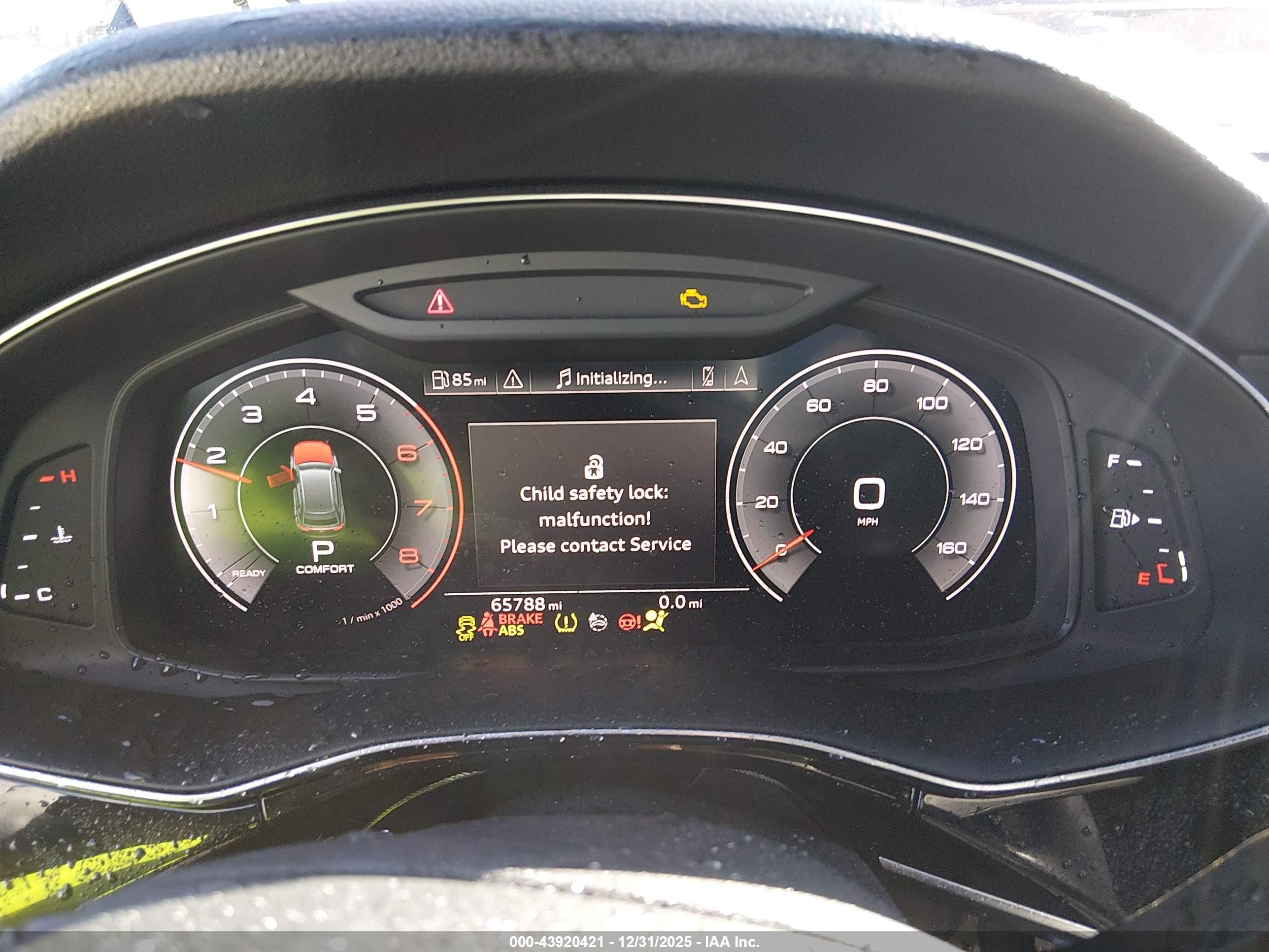 AUDI Q8 image 7