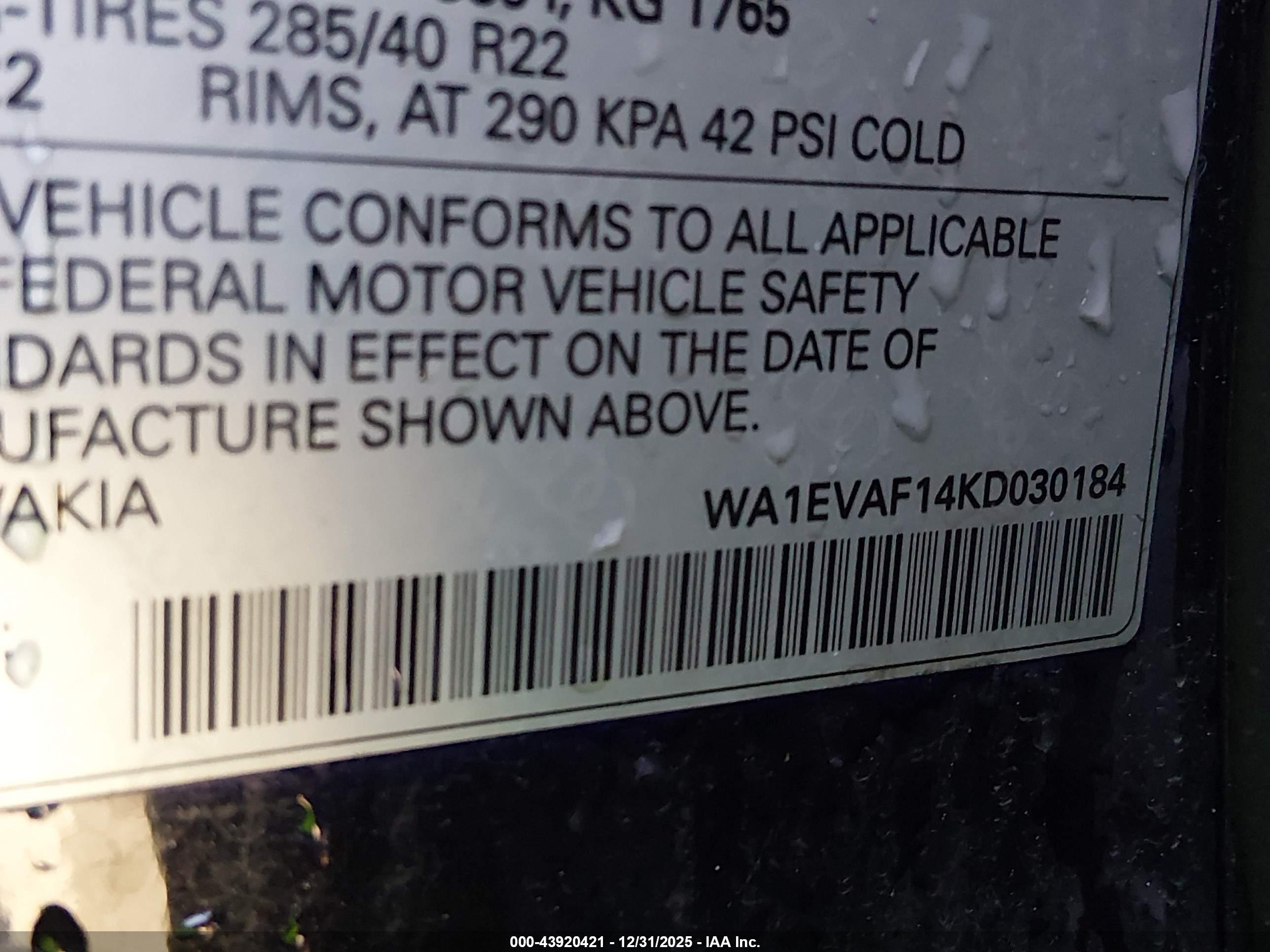 AUDI Q8 image 9