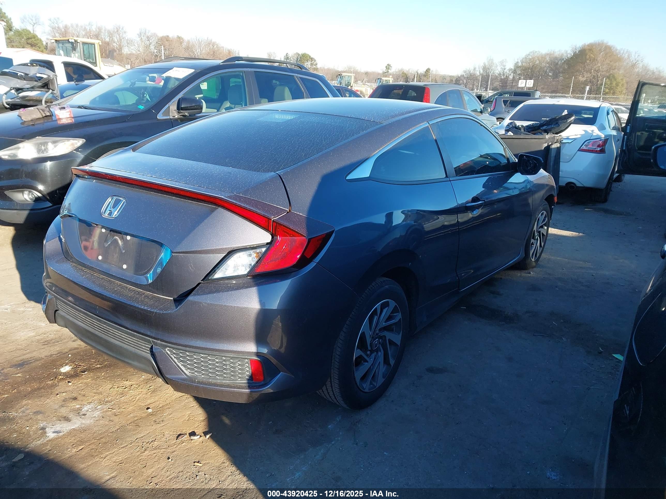 HONDA CIVIC image 4
