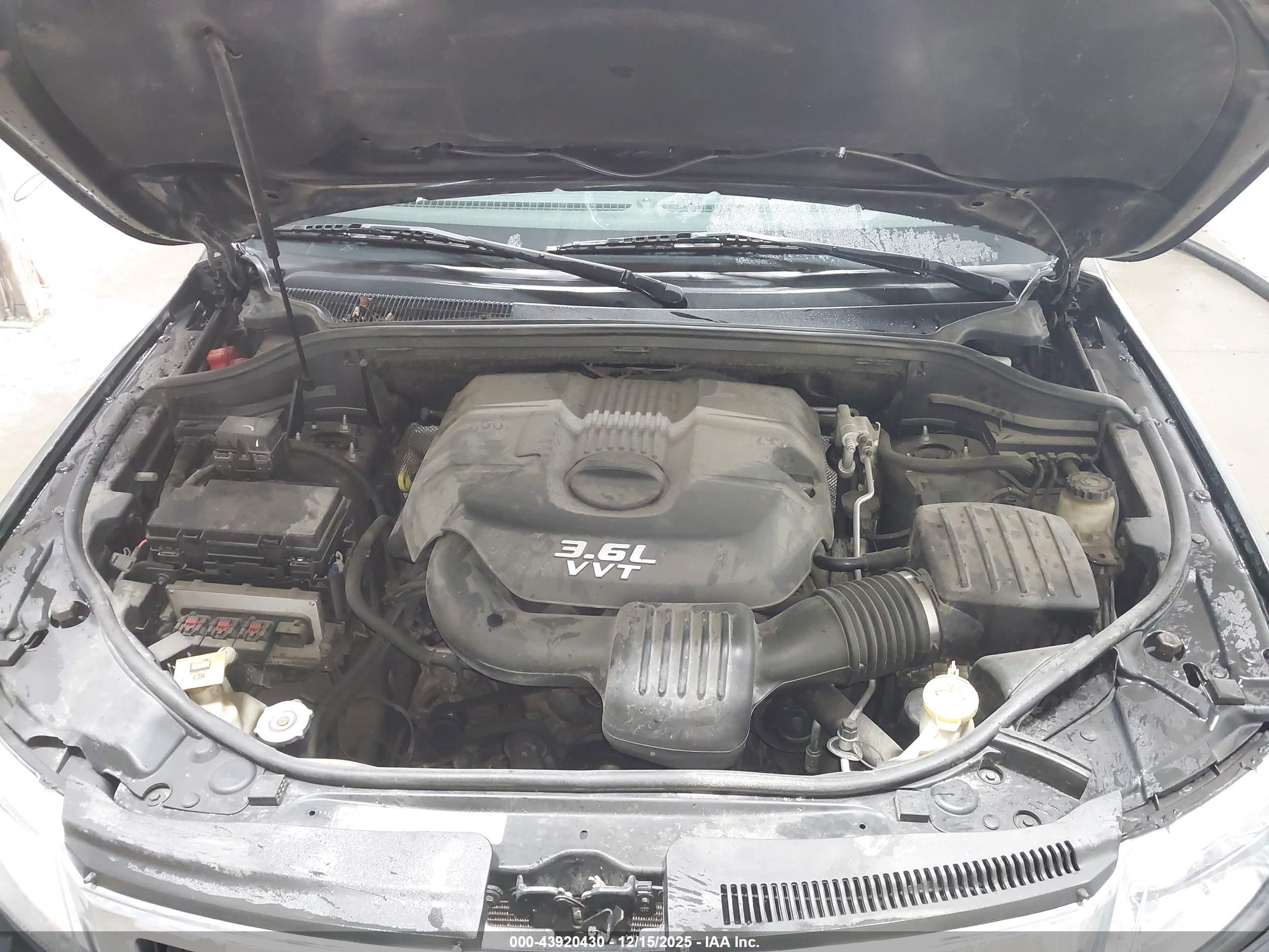 JEEP GRAND image 10