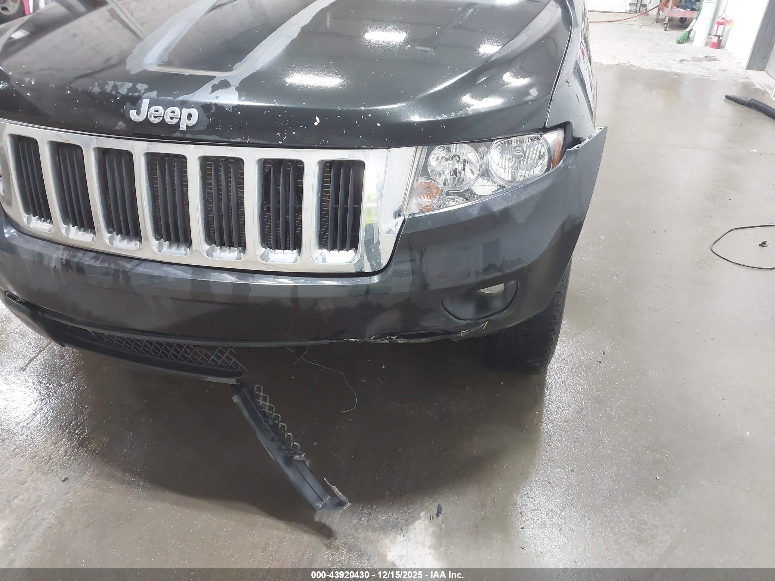 JEEP GRAND image 6