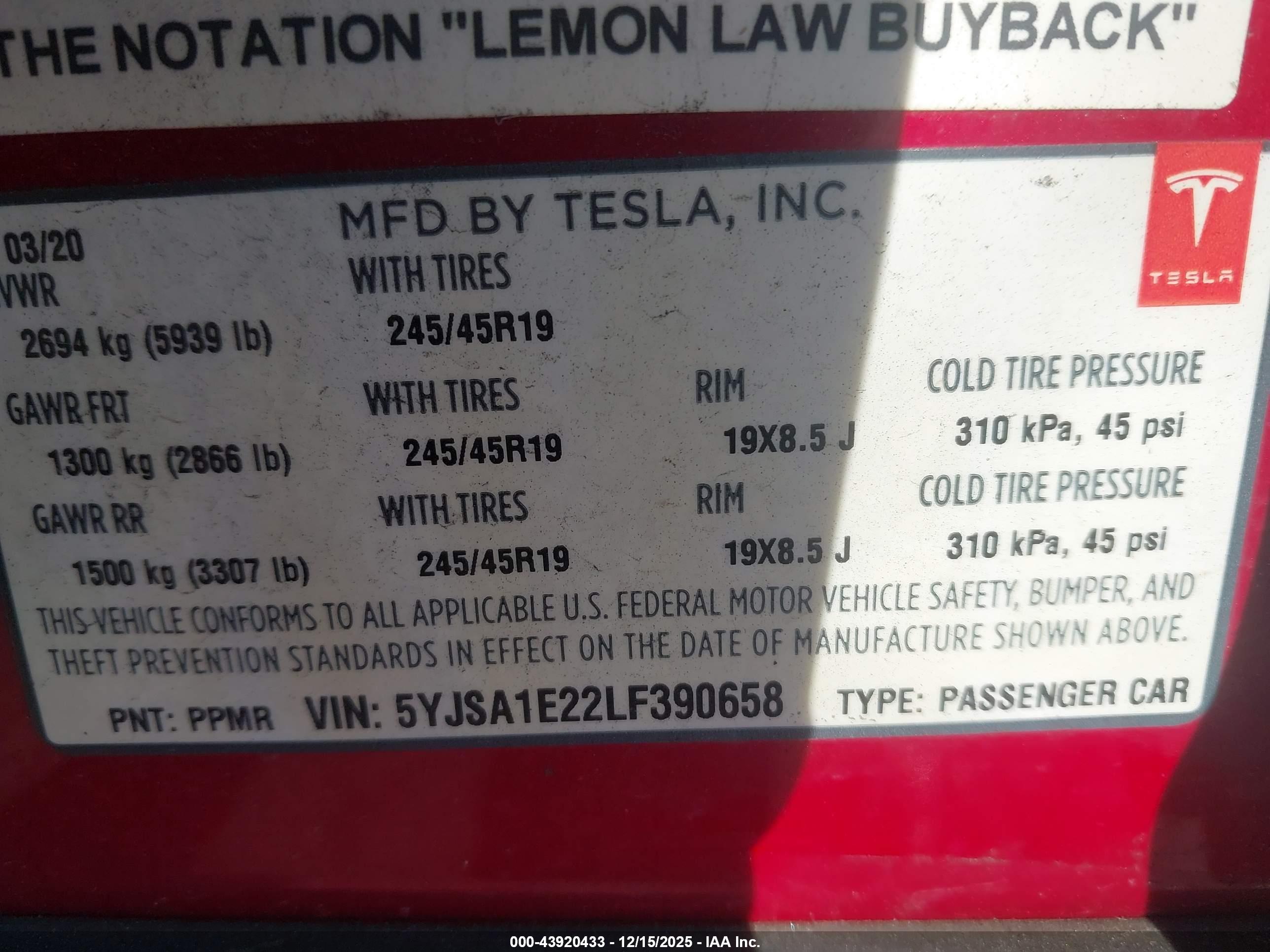 TESLA MODEL image 9