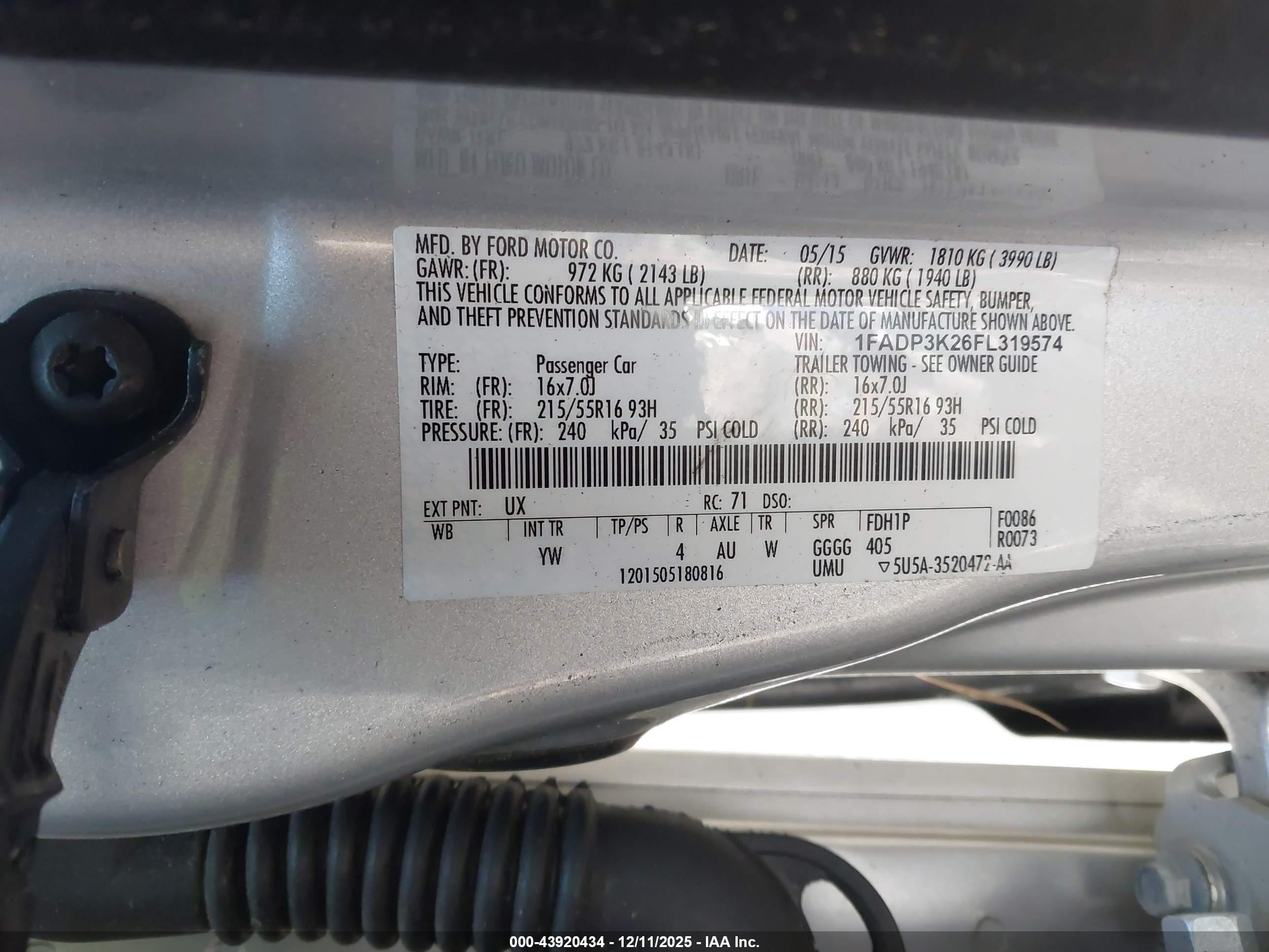 FORD FOCUS image 9