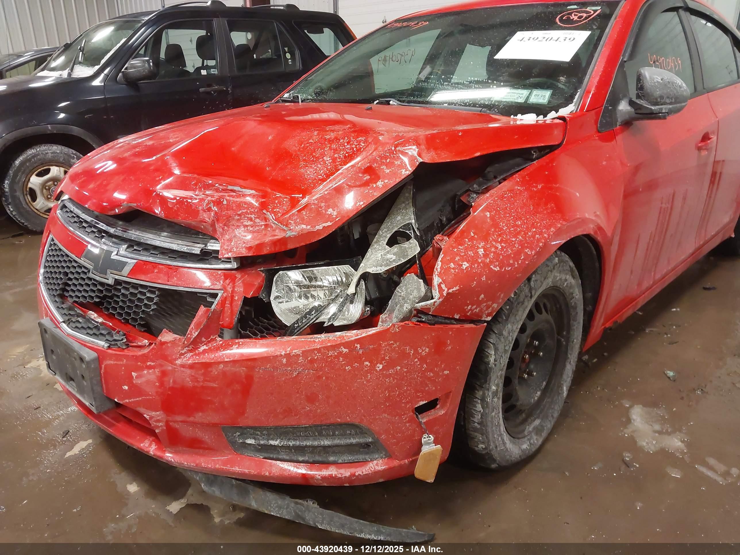 CHEVROLET CRUZE image 6