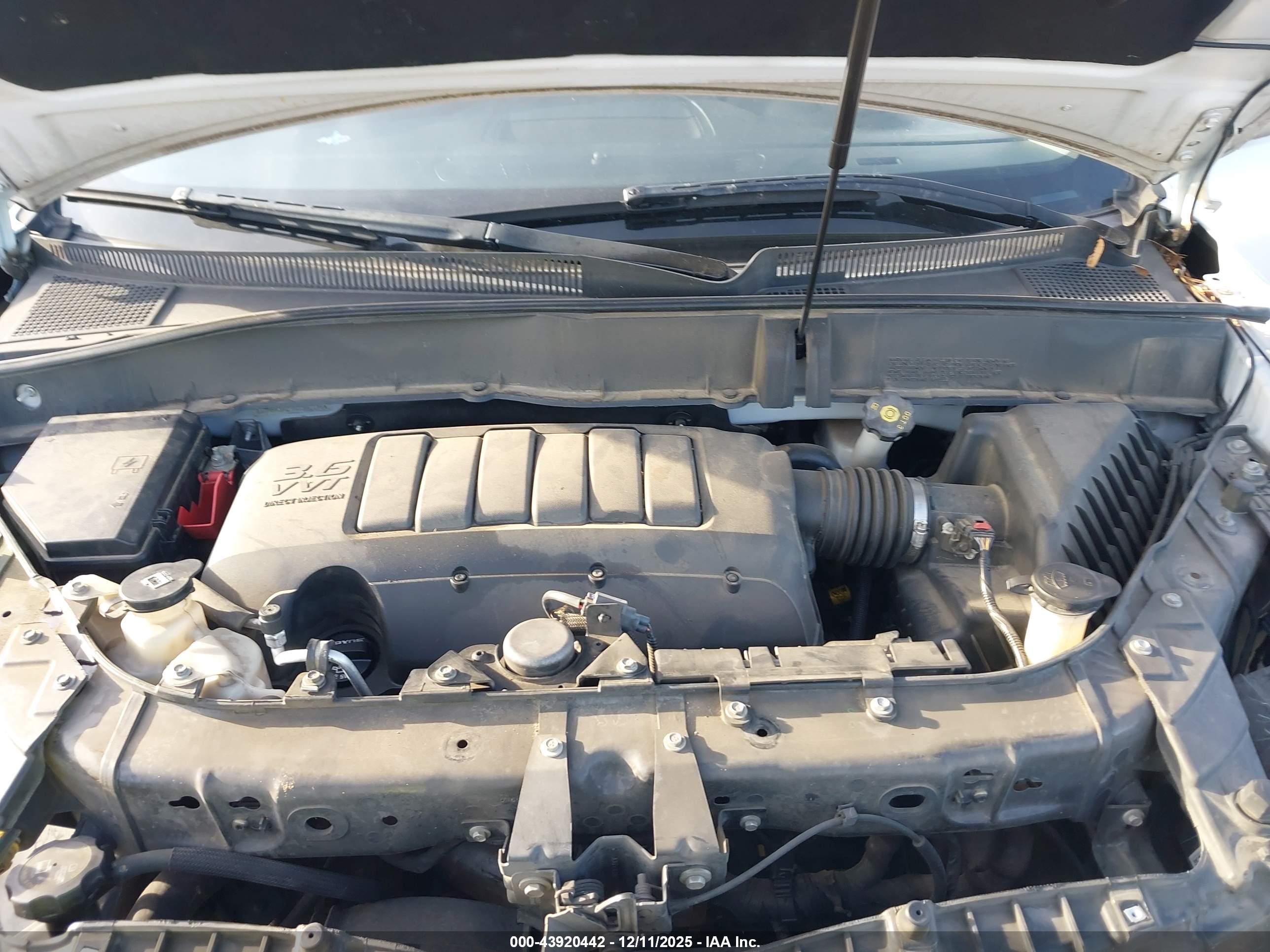 CHEVROLET TRAVERSE image 10