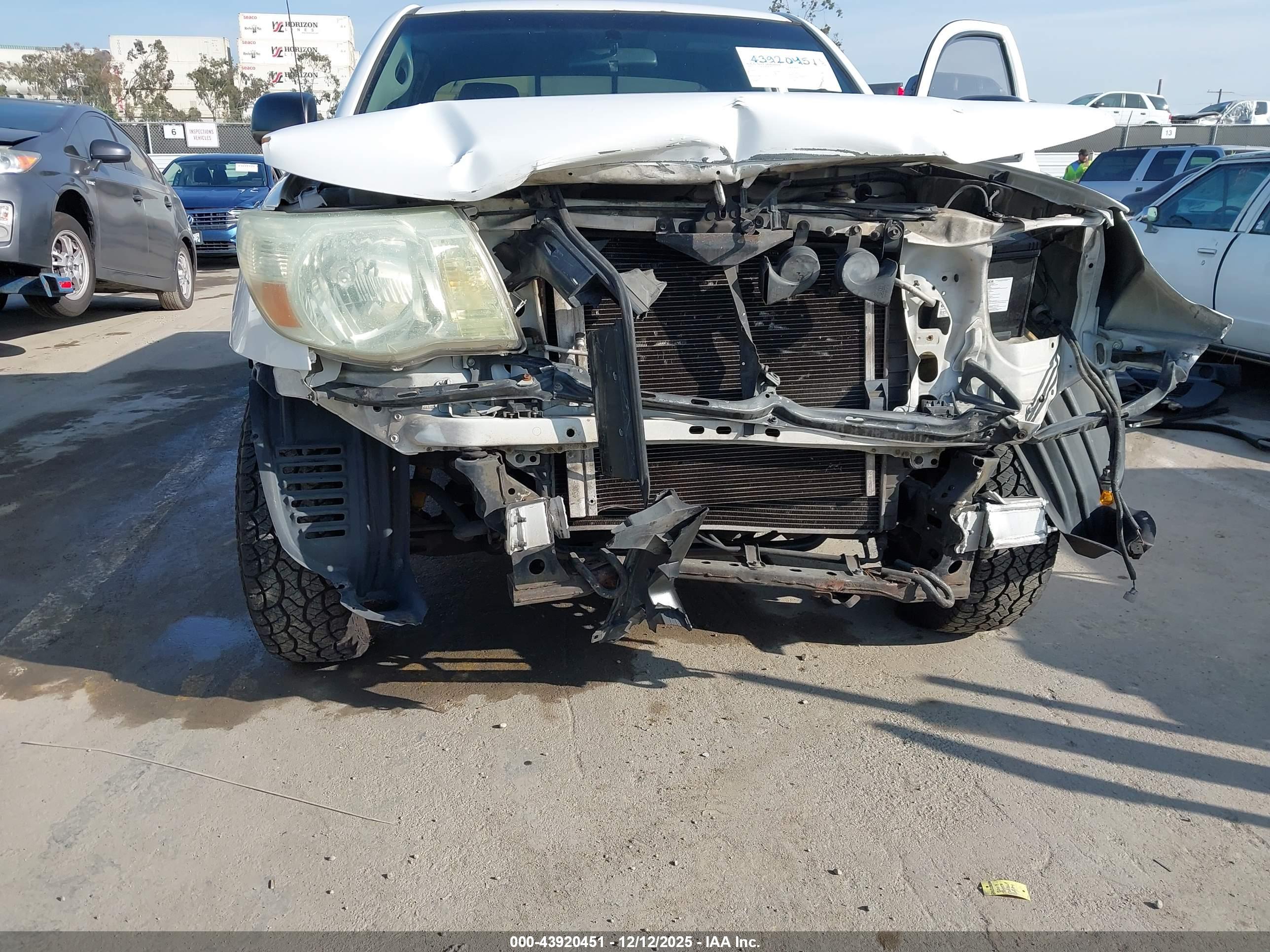 TOYOTA TACOMA image 6