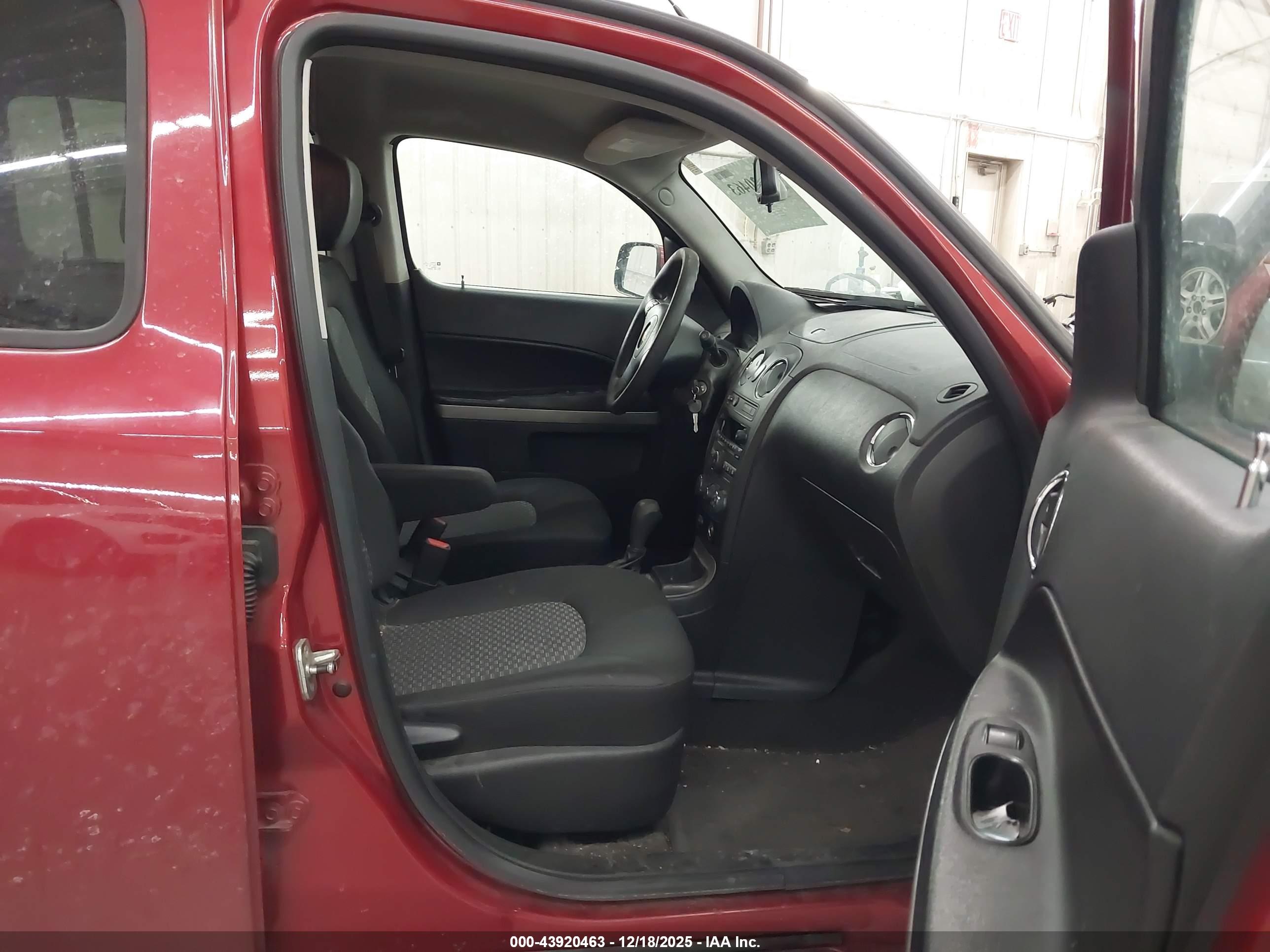 CHEVROLET HHR image 5