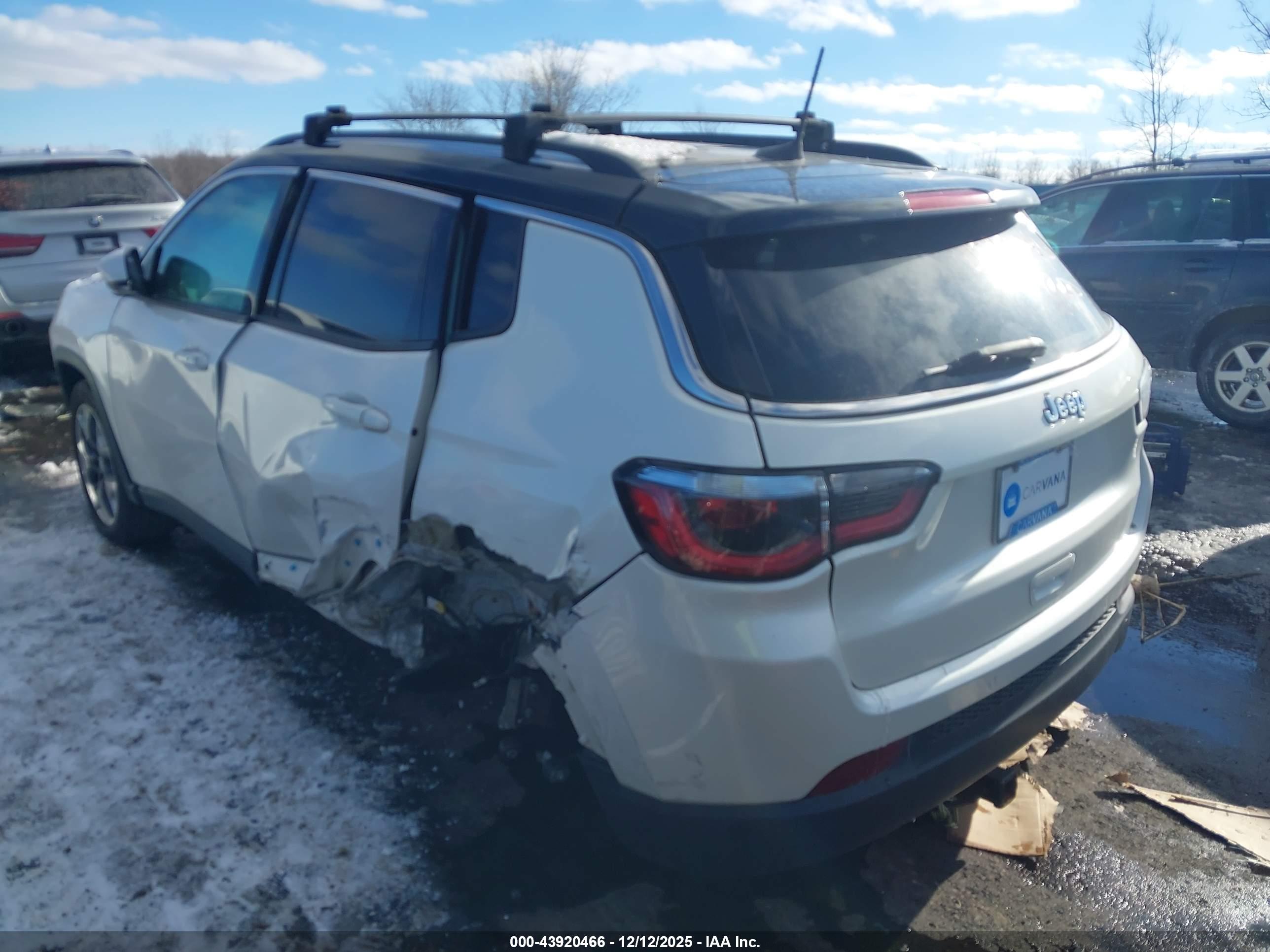 JEEP COMPASS image 3