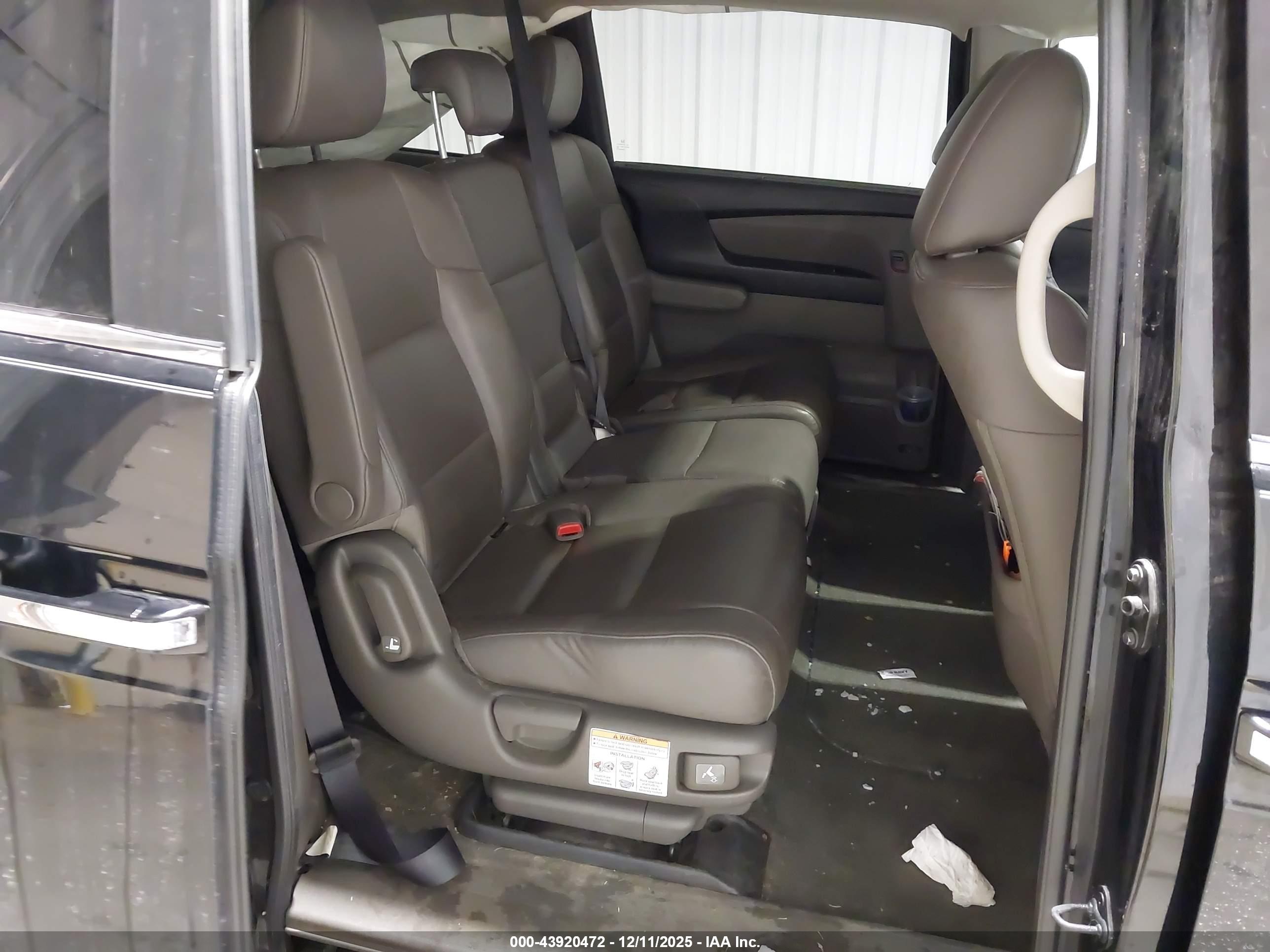 HONDA ODYSSEY image 8