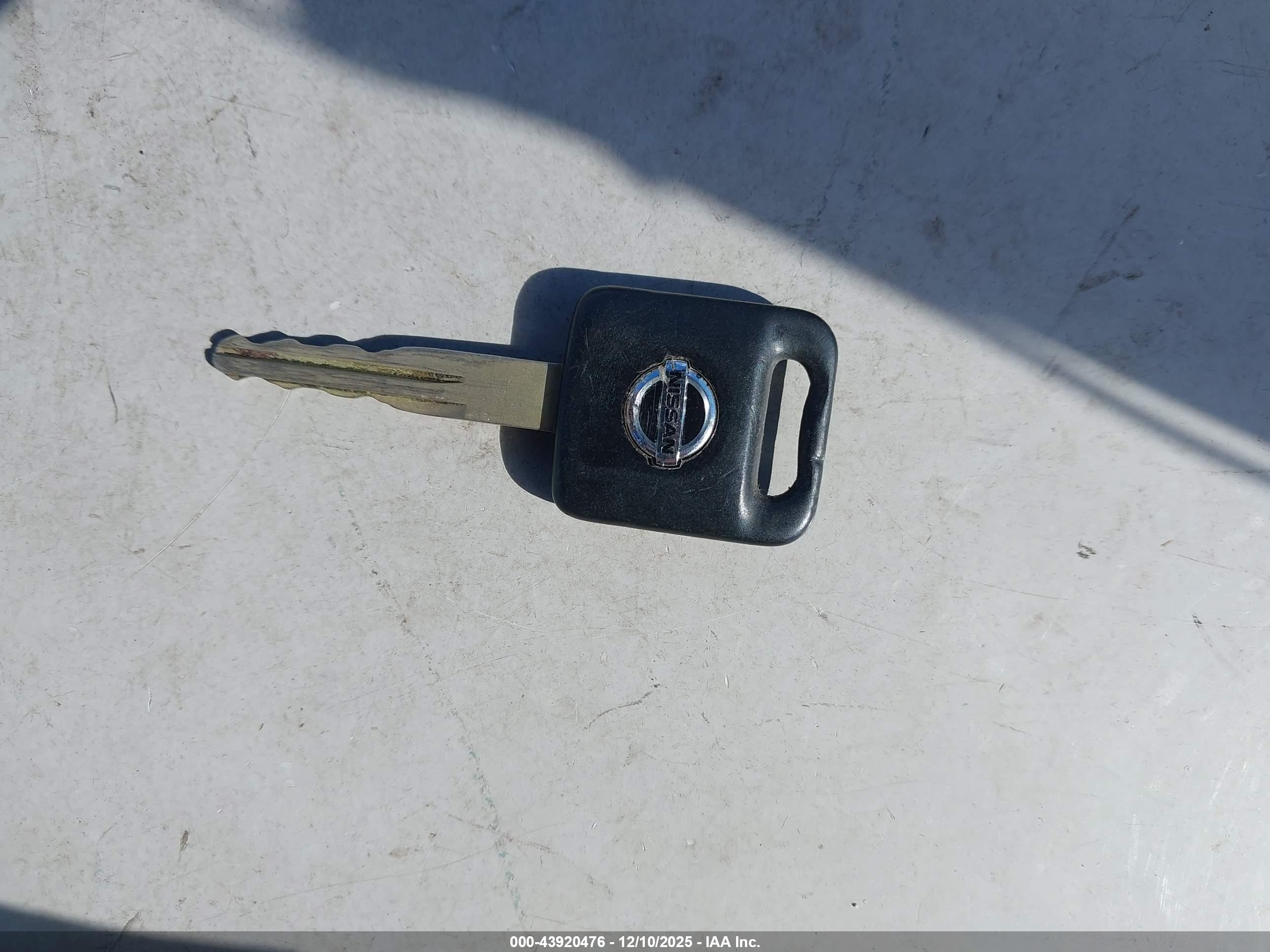 NISSAN FRONTIER image 11