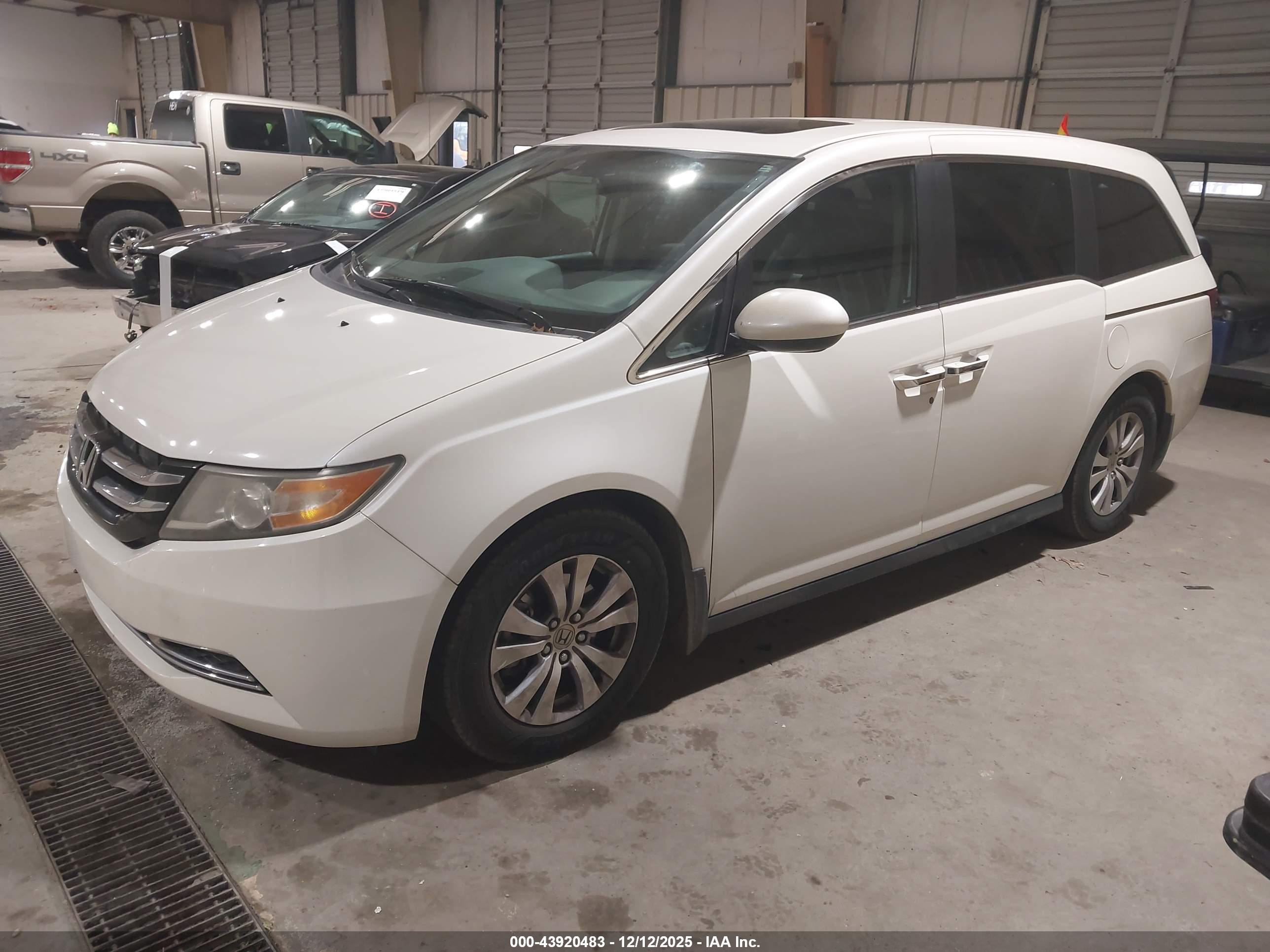 HONDA ODYSSEY image 2