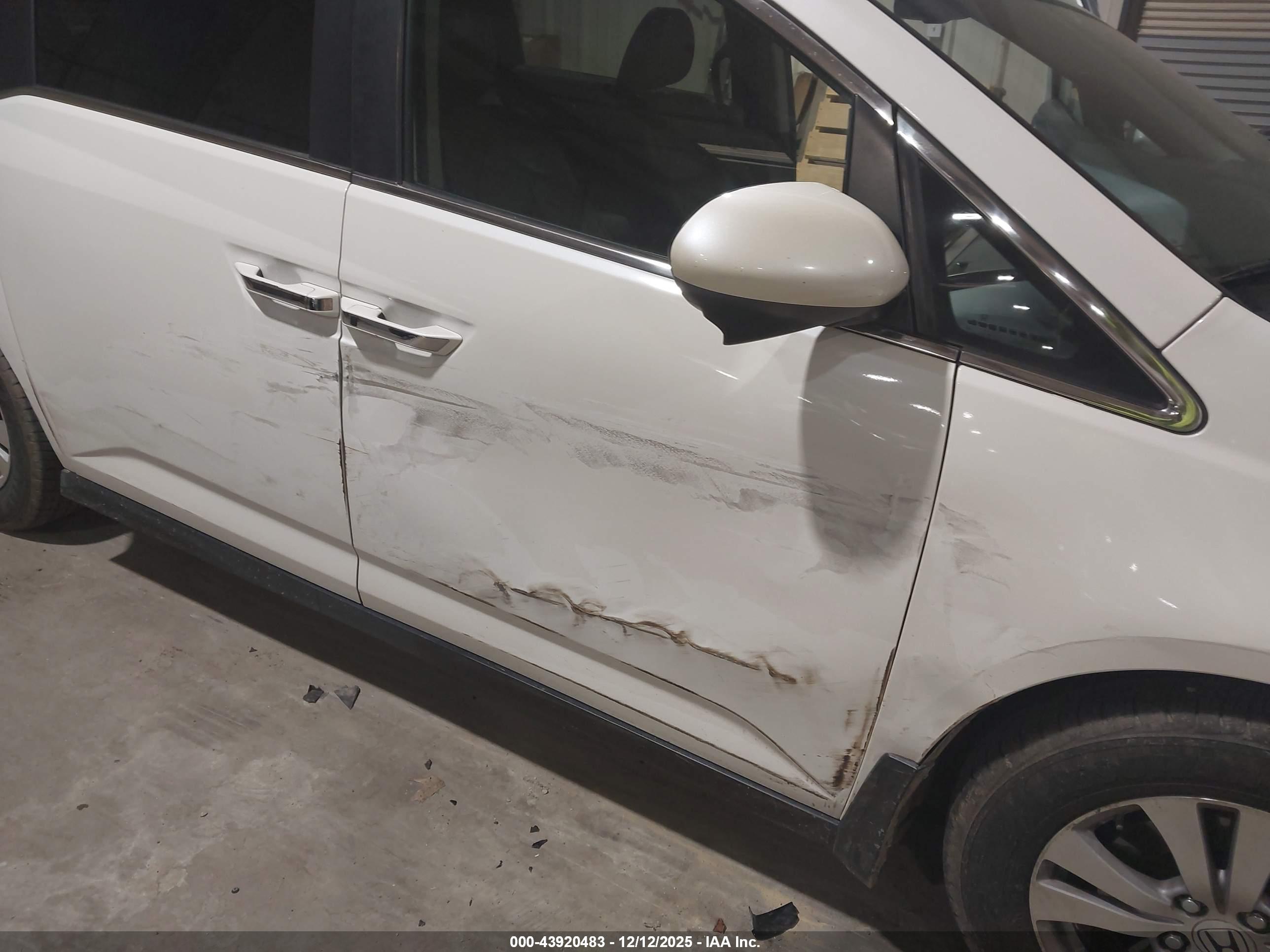 HONDA ODYSSEY image 6