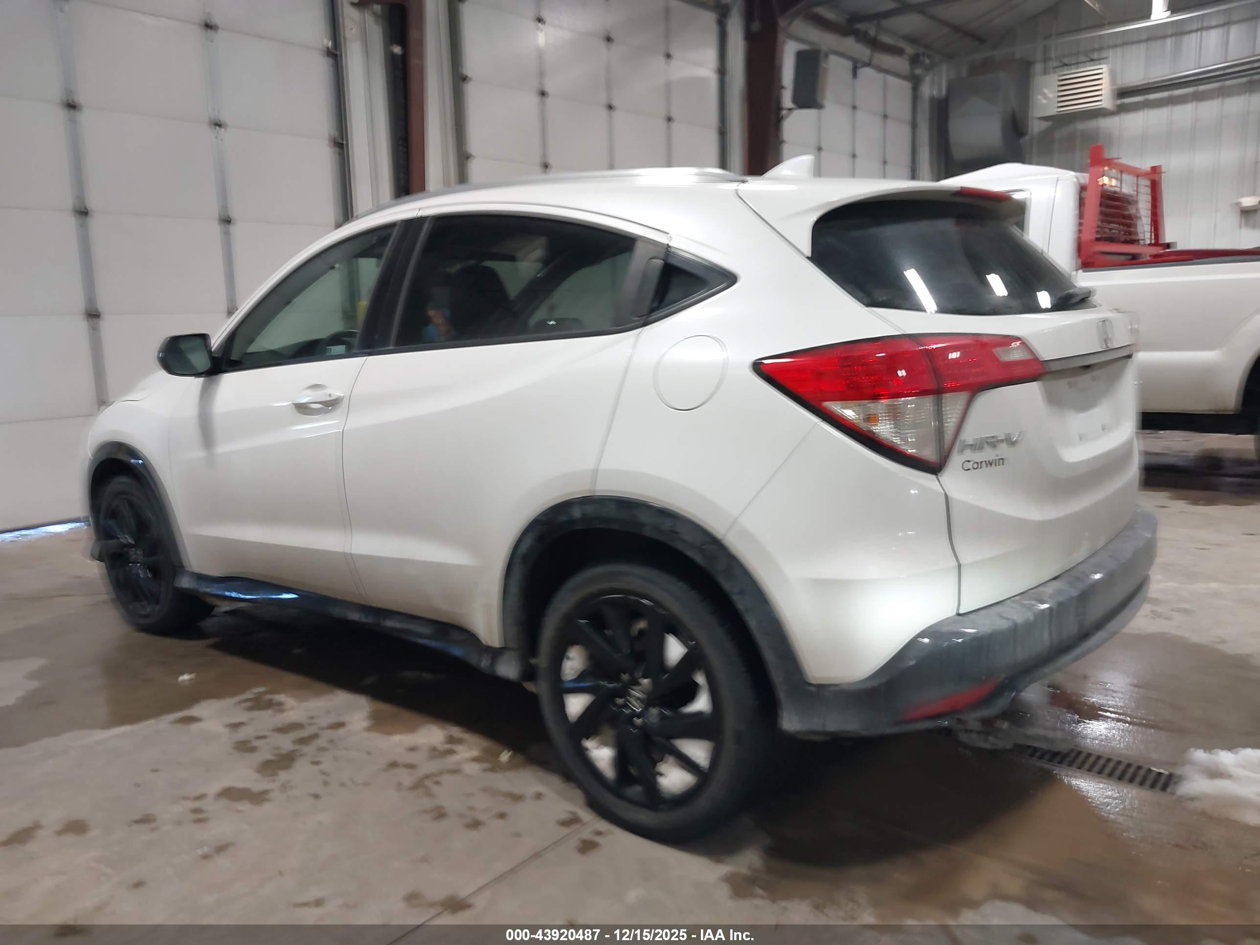 HONDA HR-V image 3