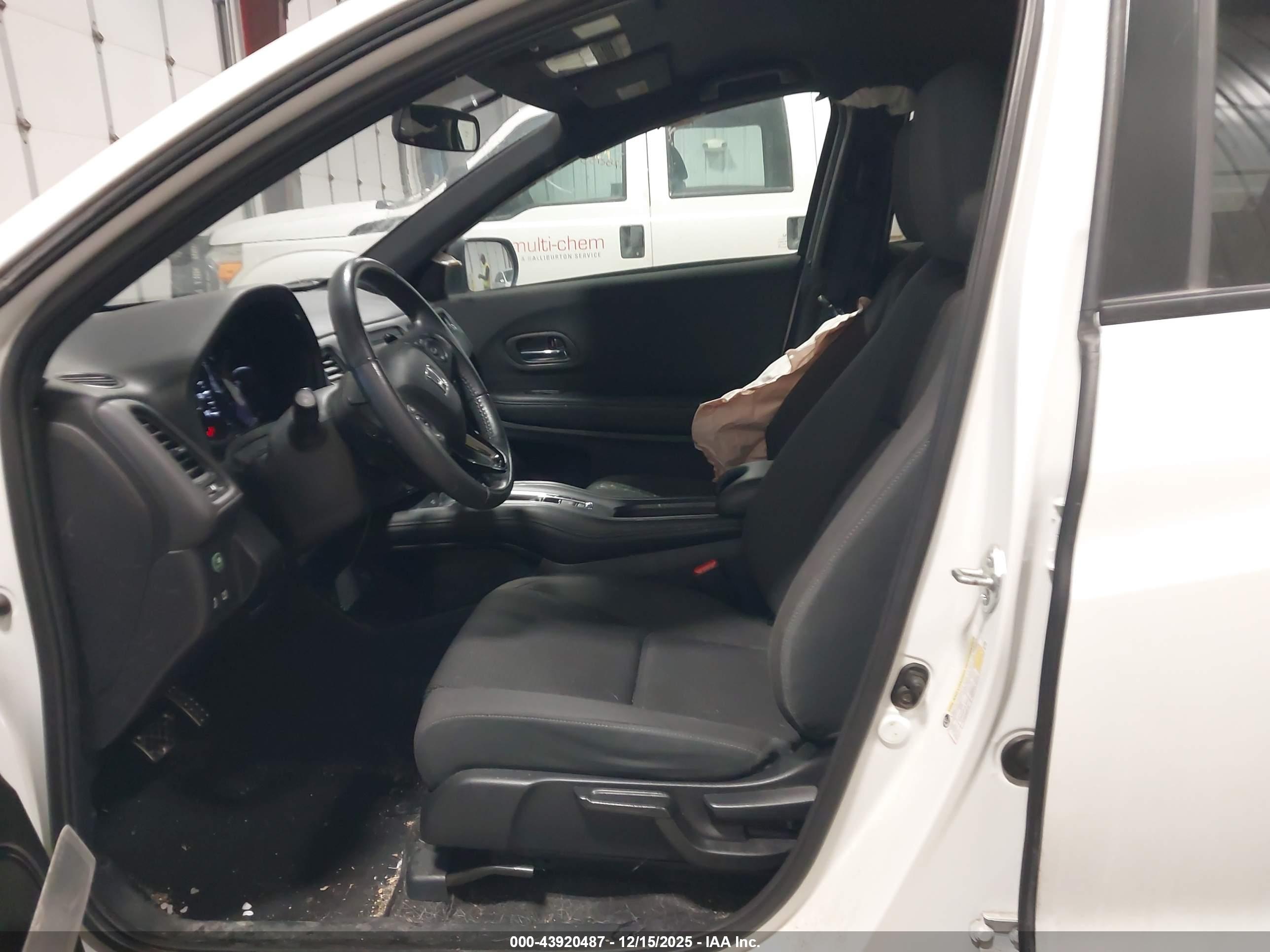 HONDA HR-V image 5