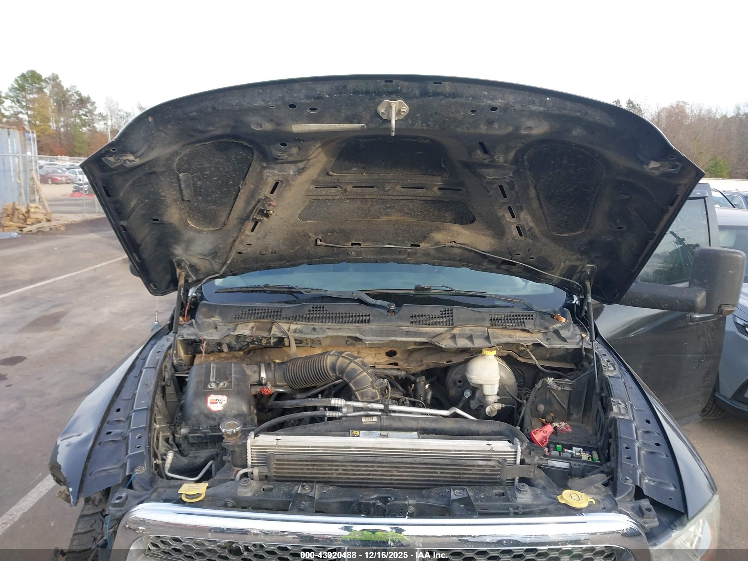 DODGE RAM image 10