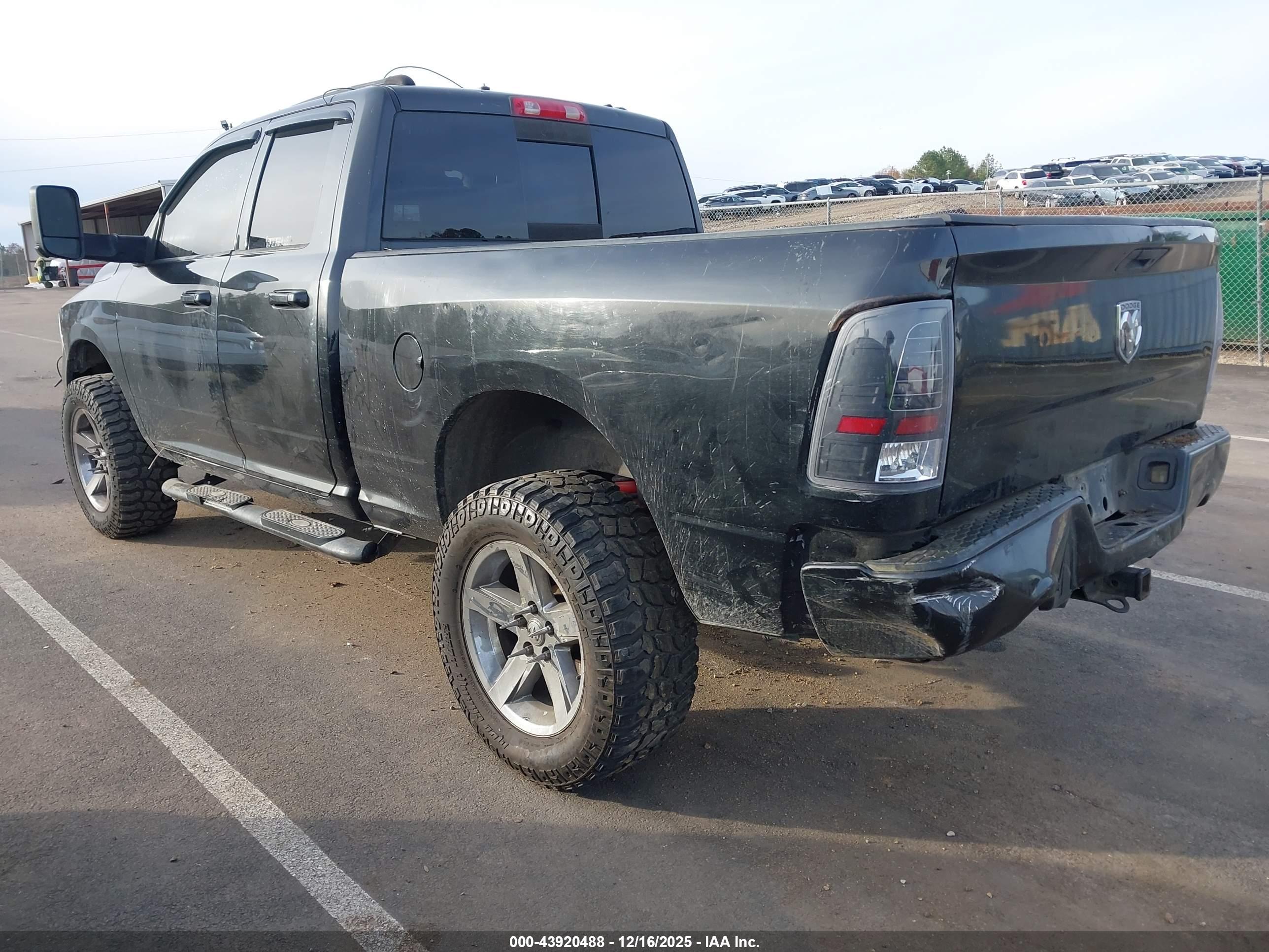 DODGE RAM image 3