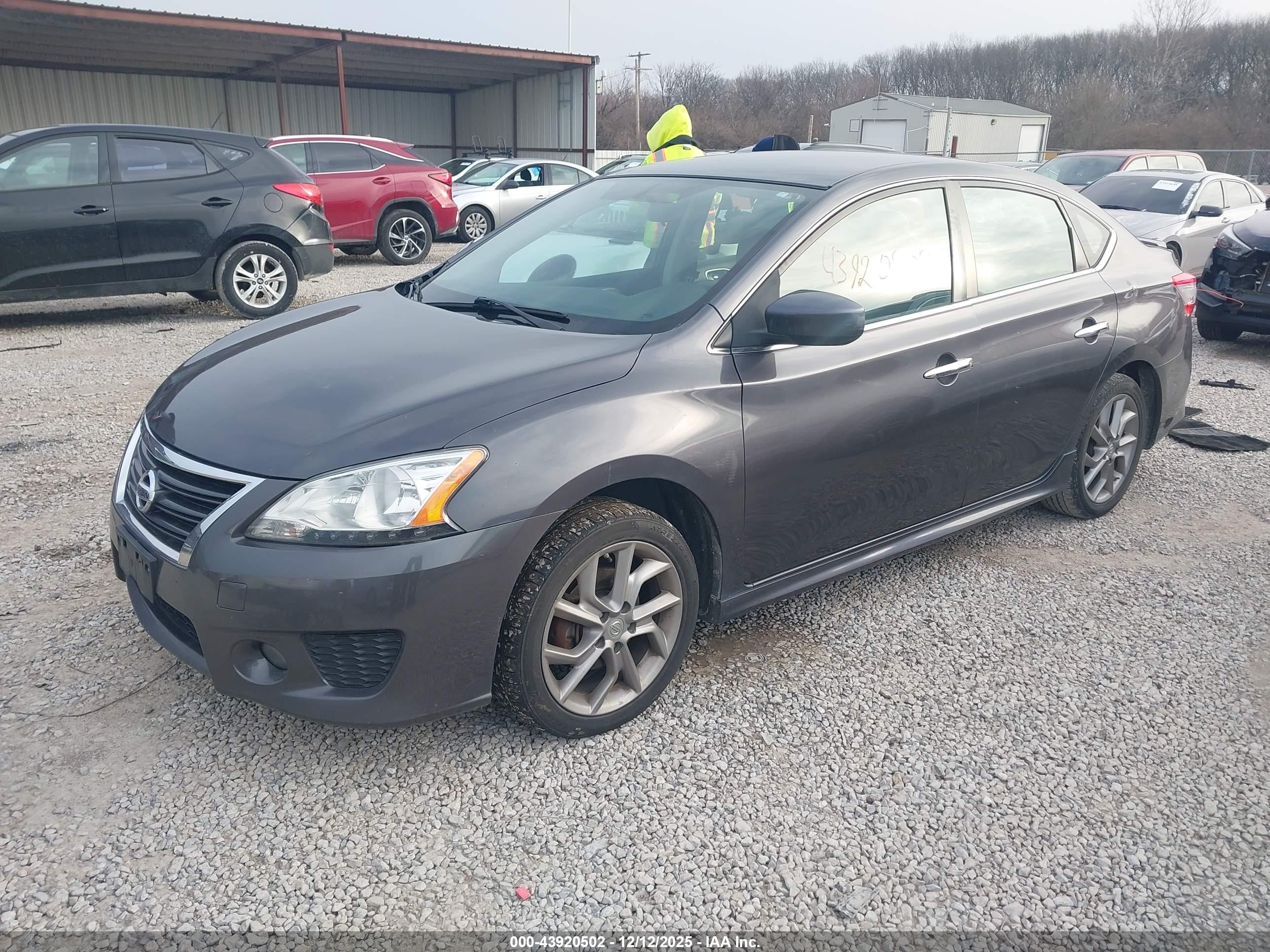 NISSAN SENTRA image 2