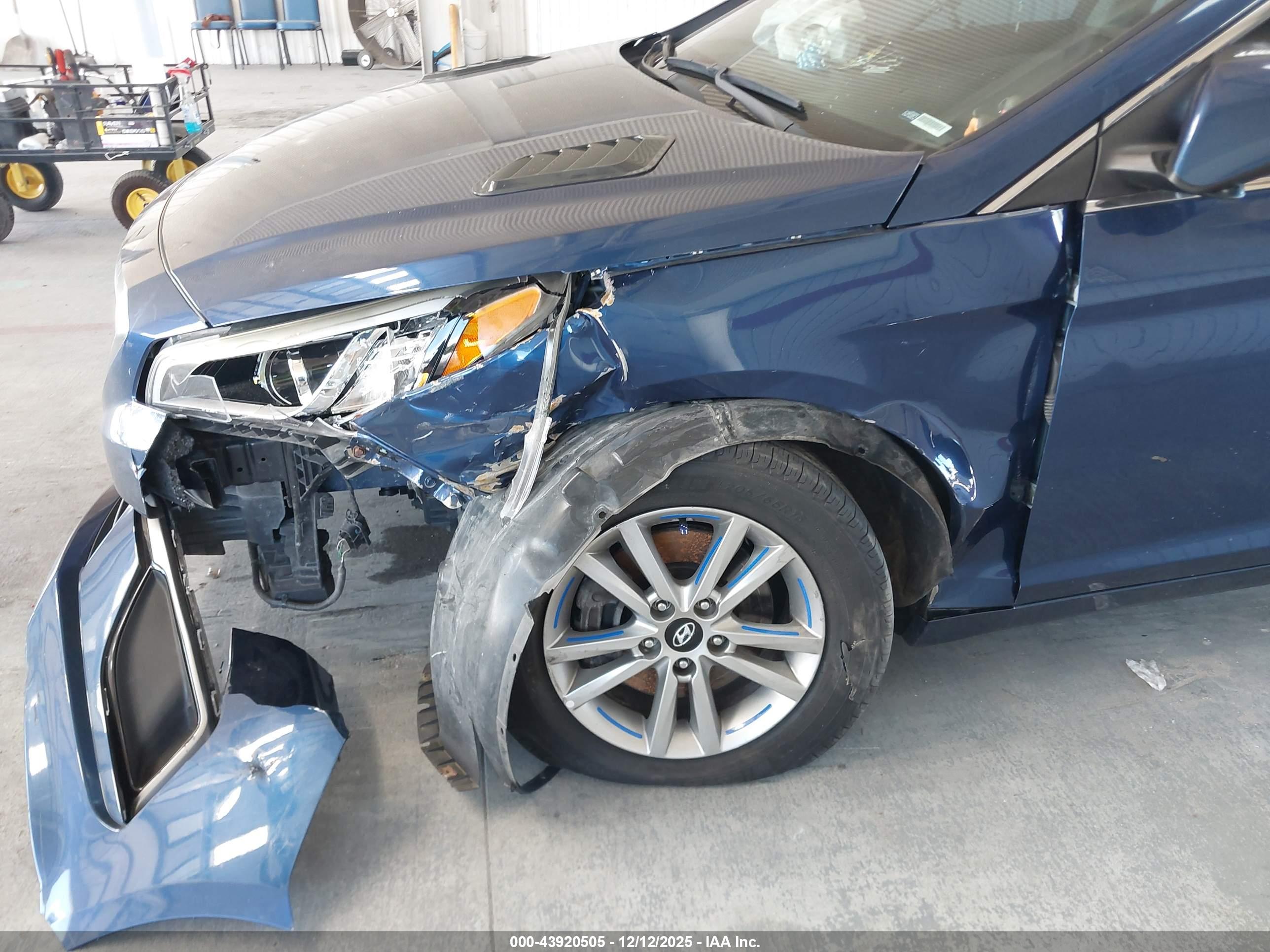 HYUNDAI SONATA image 6