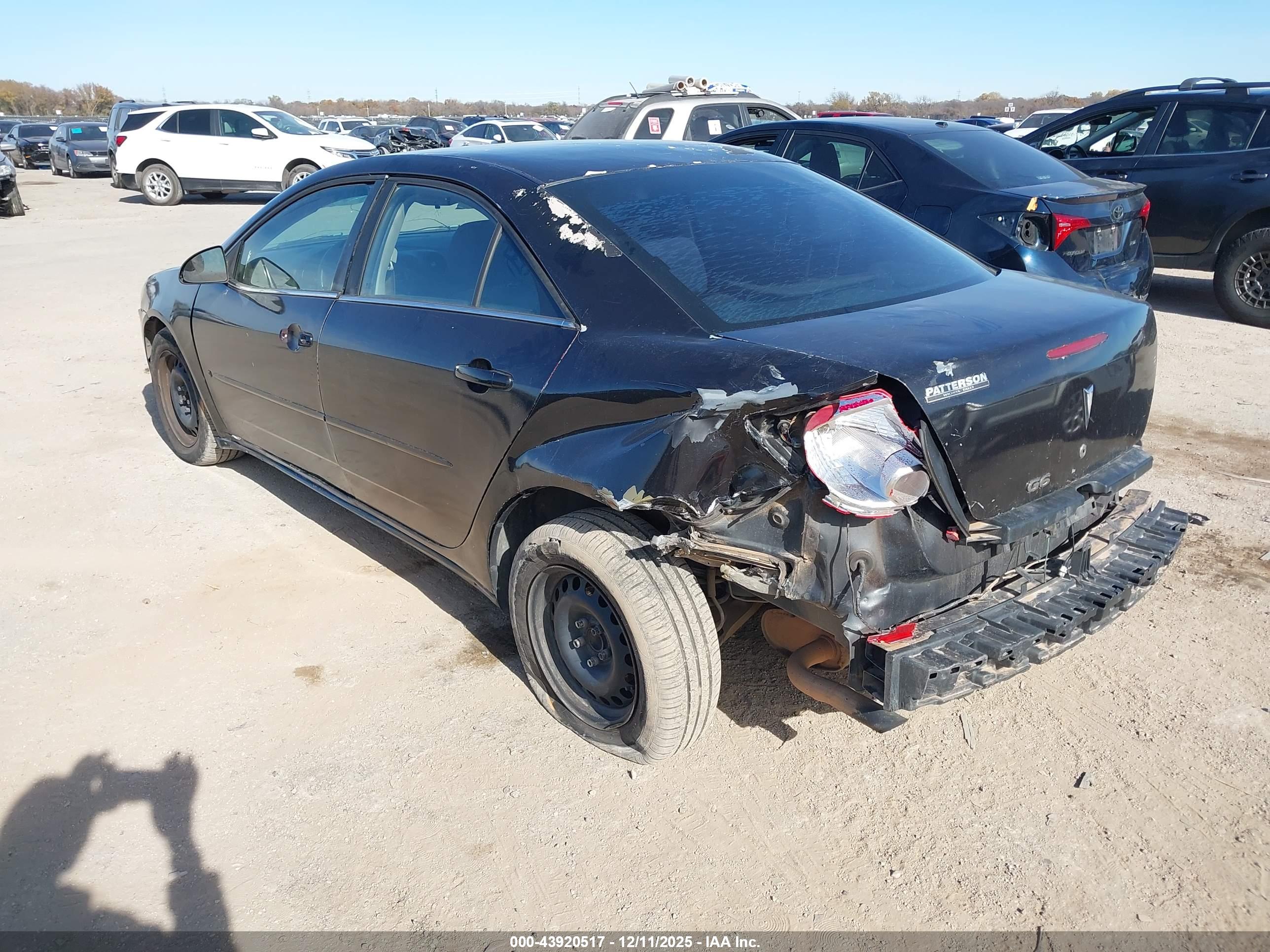 PONTIAC G6 image 3