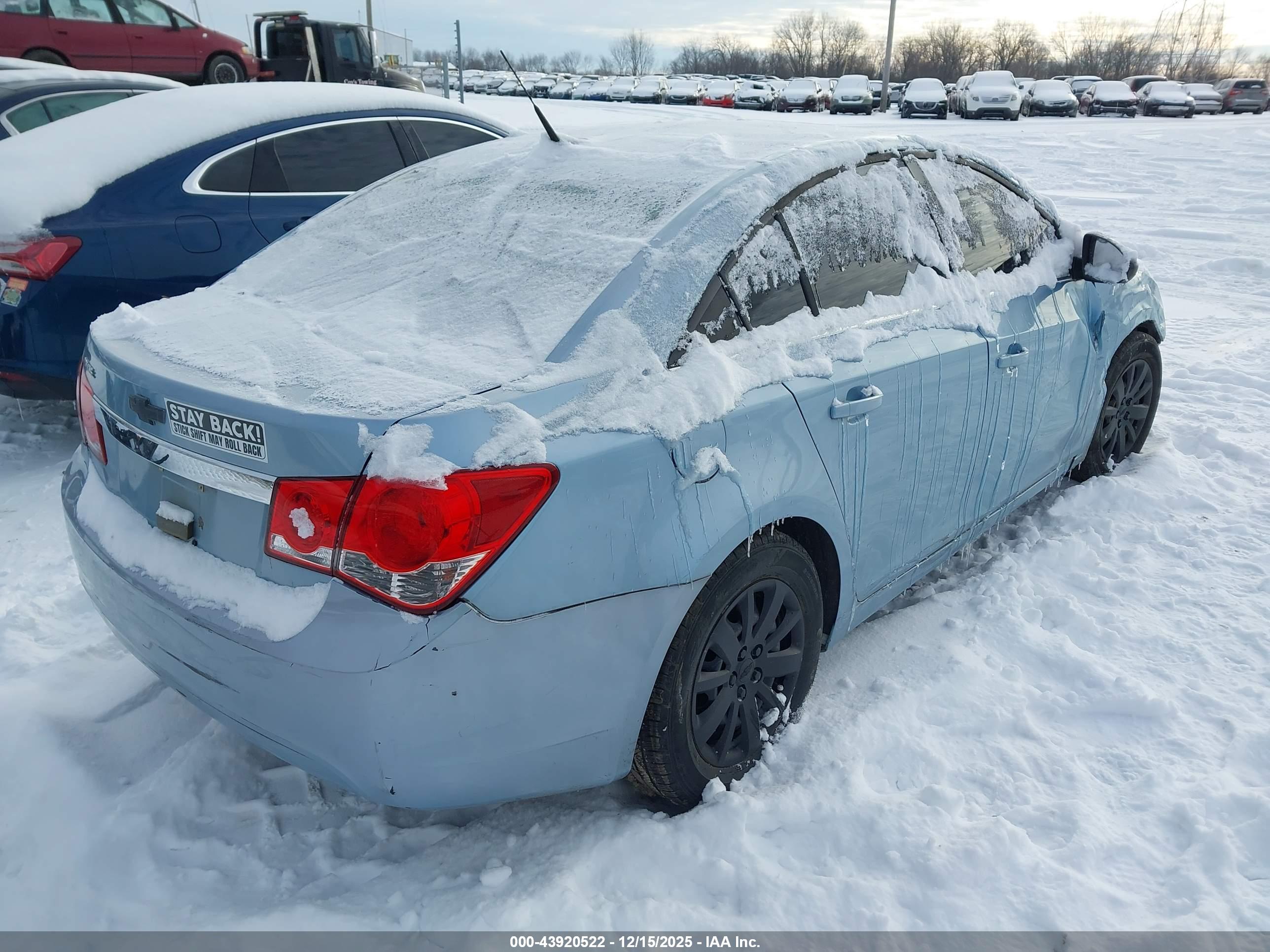 CHEVROLET CRUZE image 4