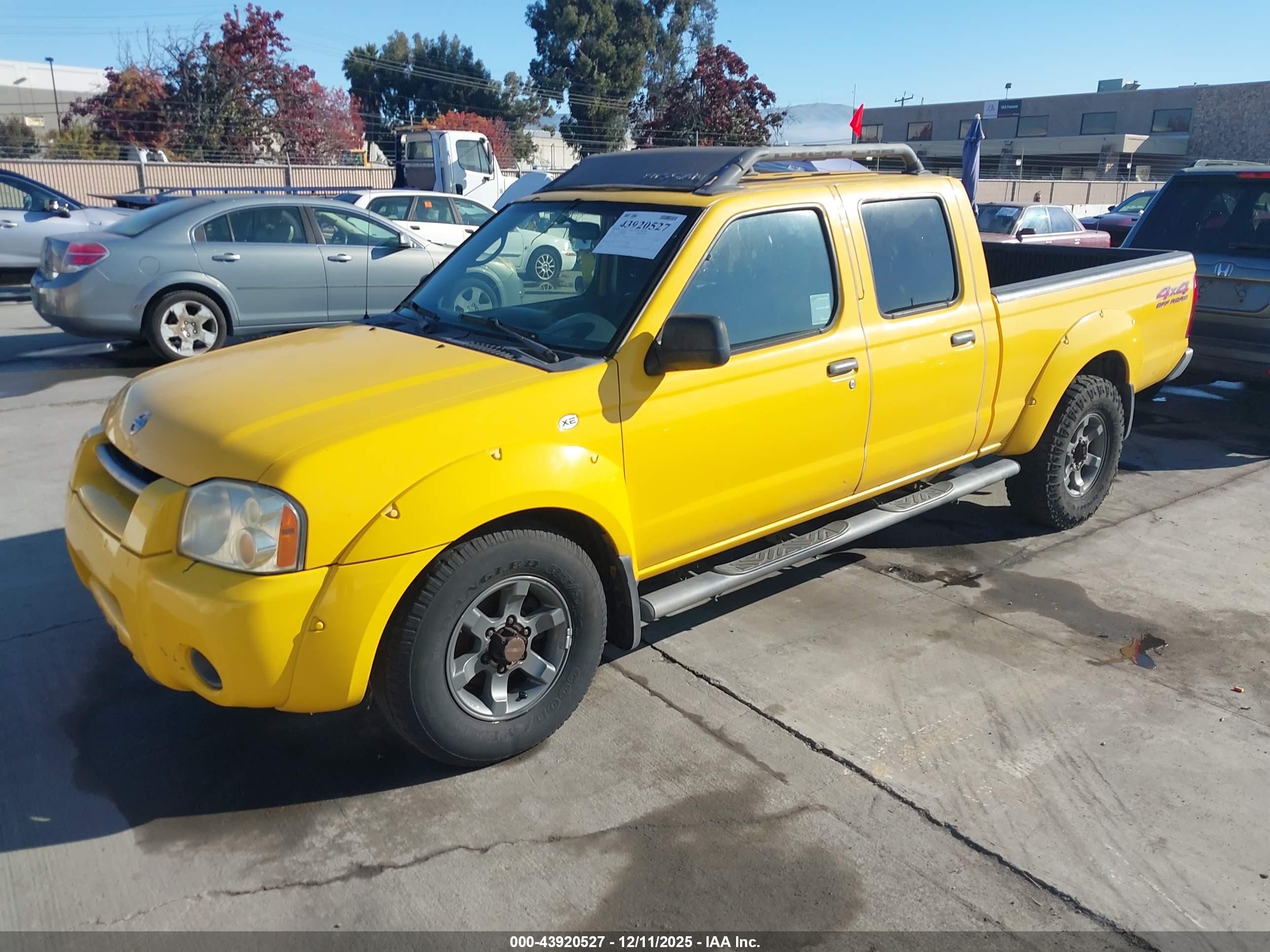 NISSAN FRONTIER image 2