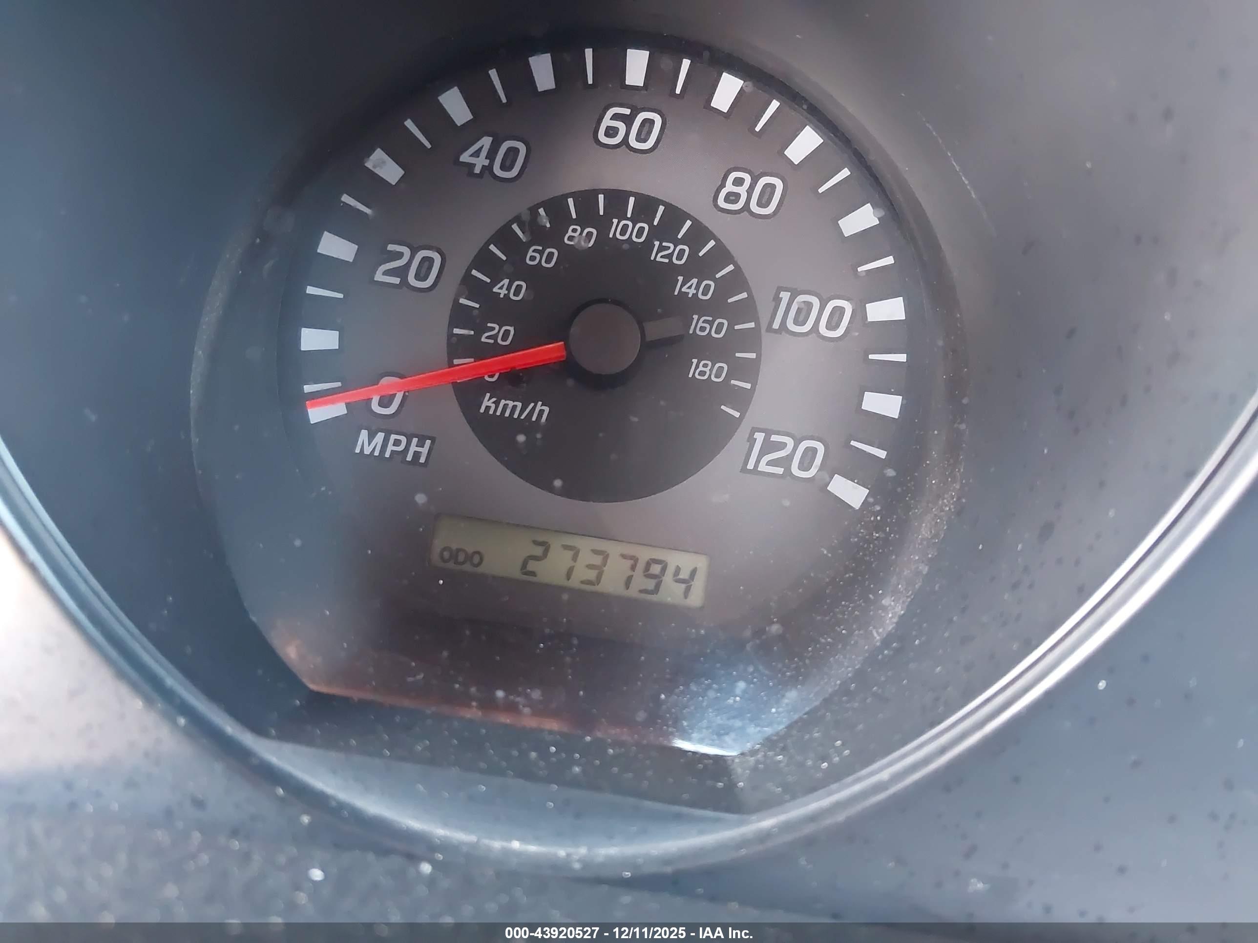 NISSAN FRONTIER image 7