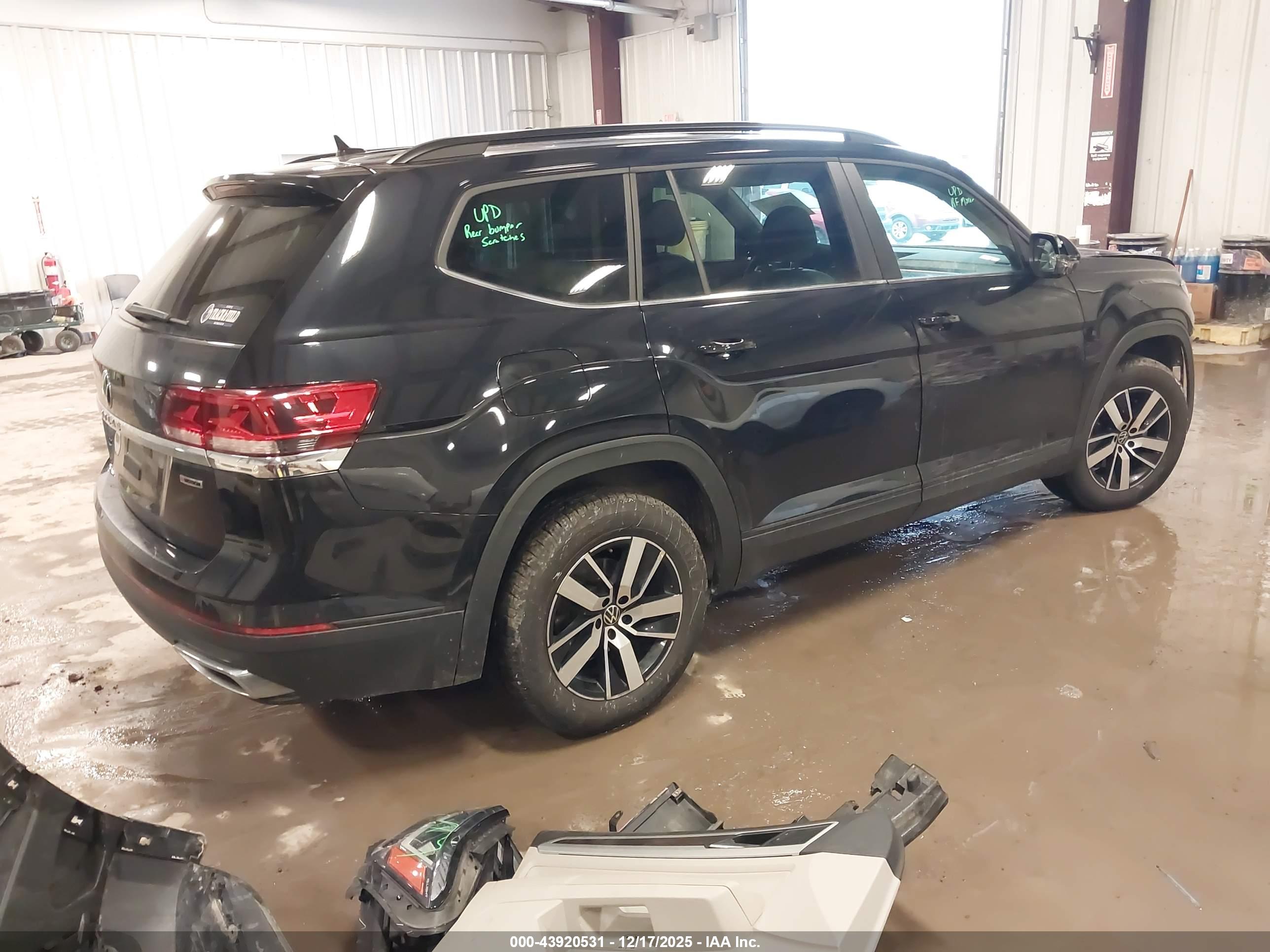 VOLKSWAGEN ATLAS image 4