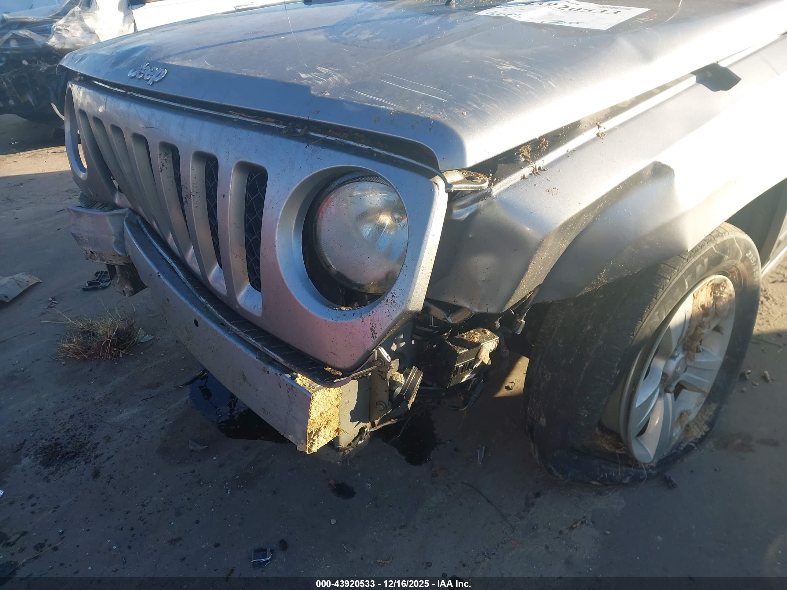 JEEP PATRIOT image 6