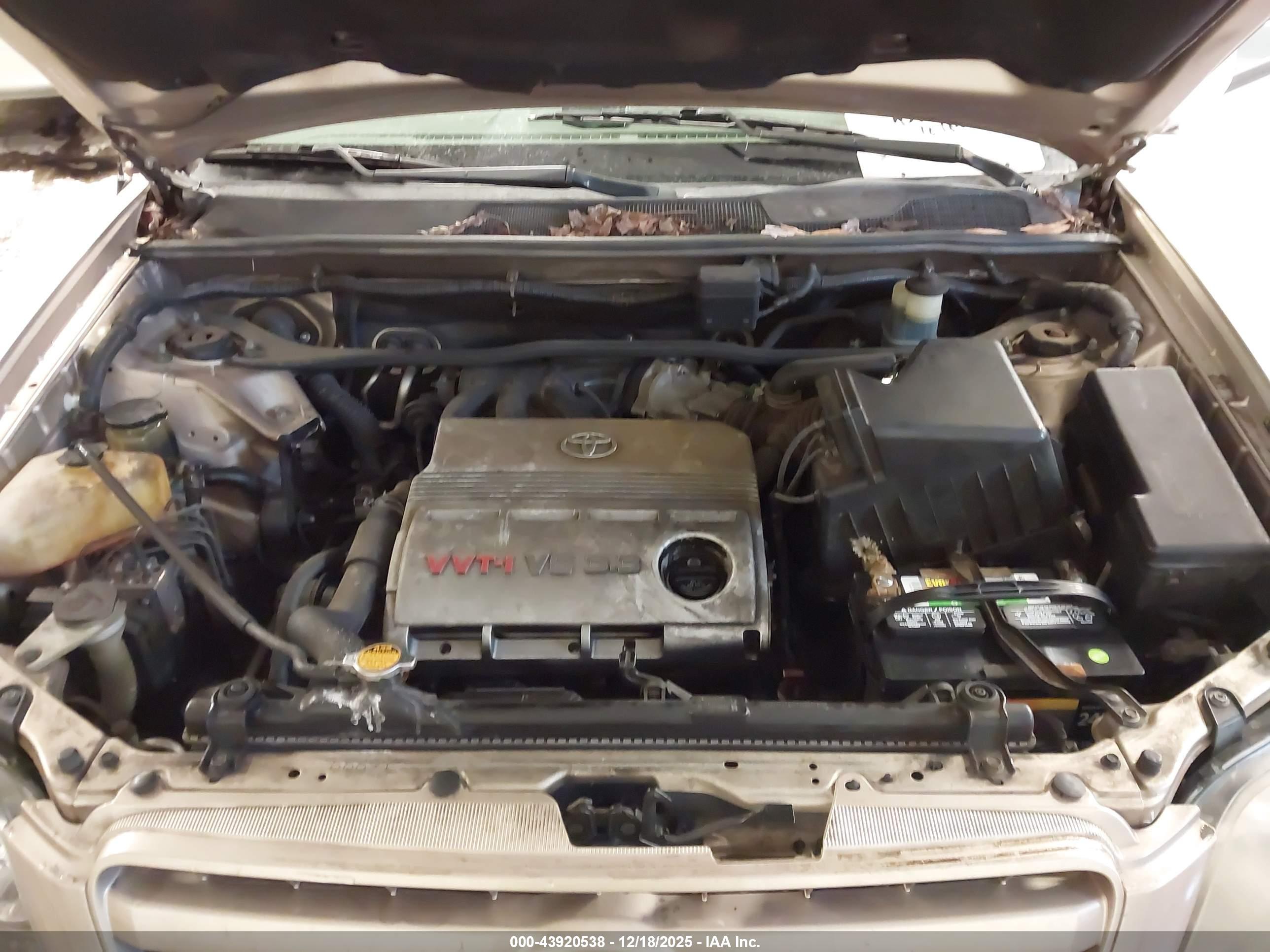 TOYOTA HIGHLANDER image 10