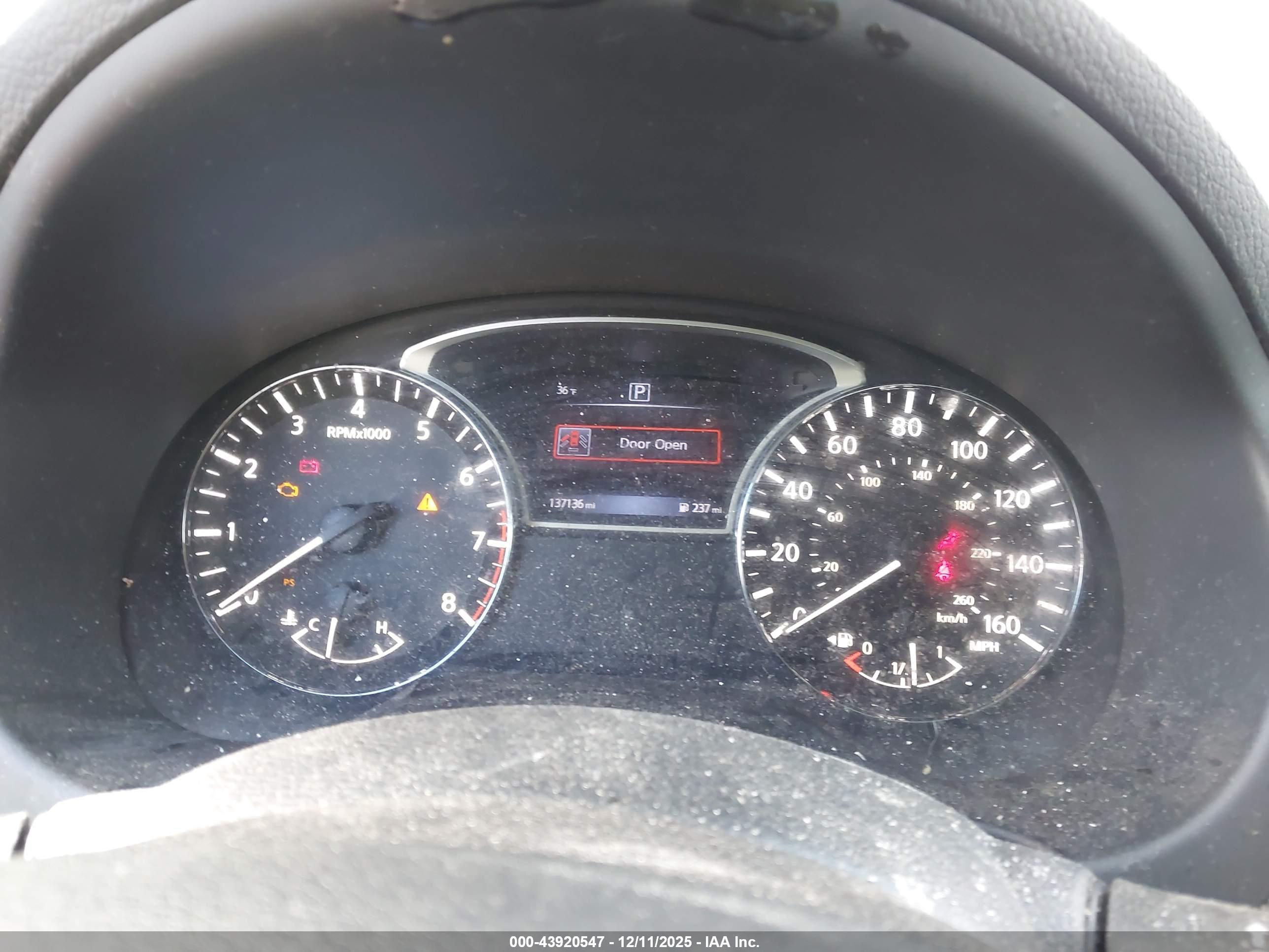 NISSAN ALTIMA image 7