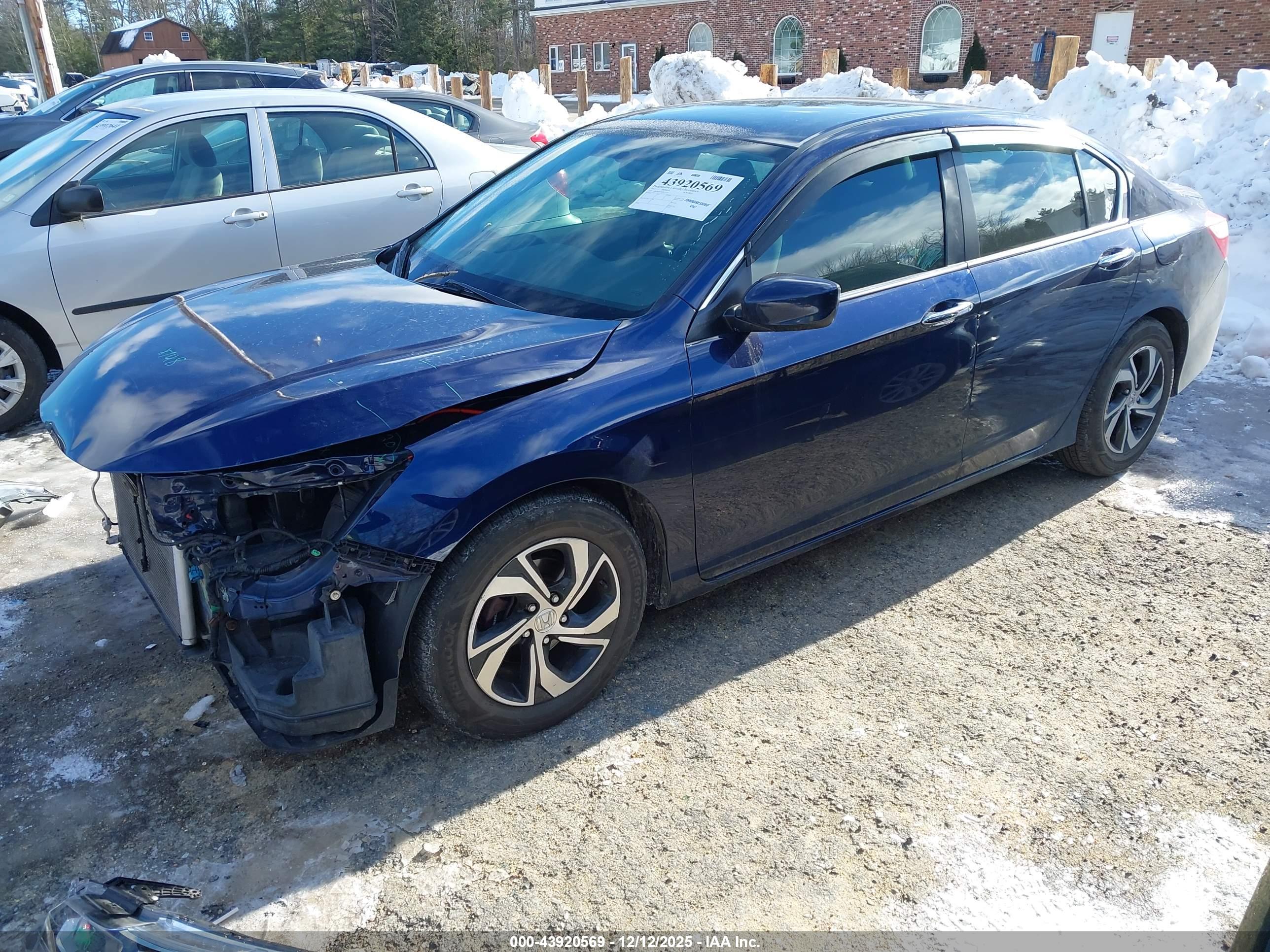 HONDA ACCORD image 2