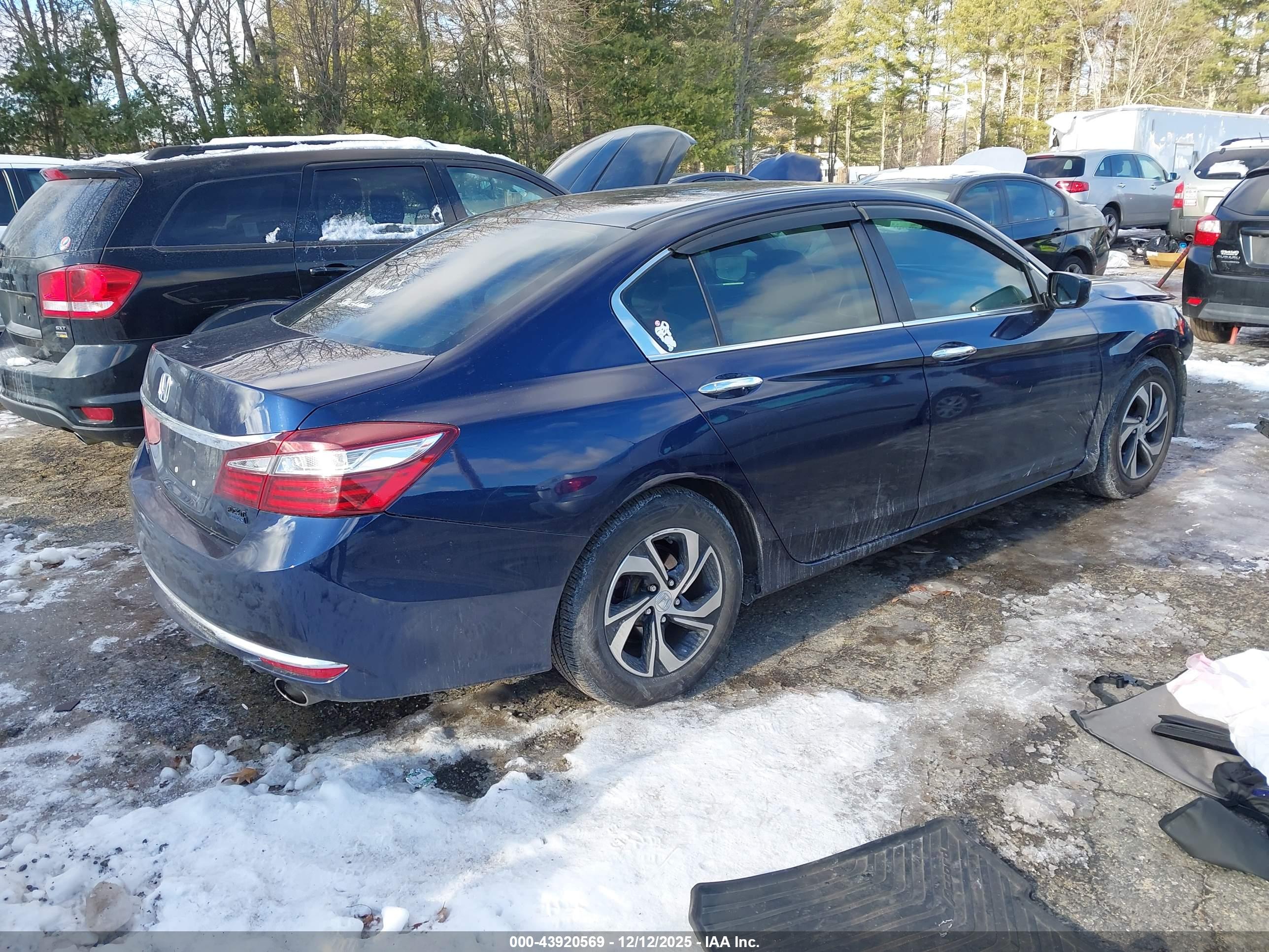HONDA ACCORD image 4
