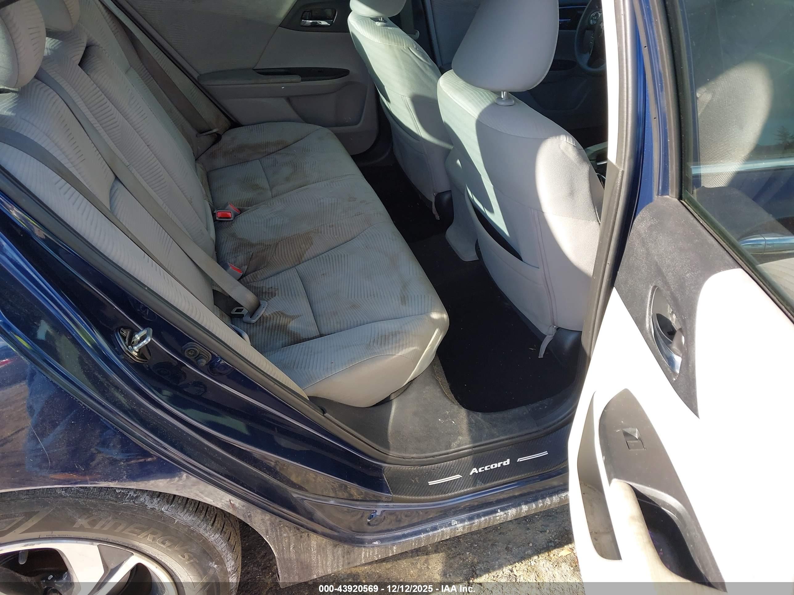 HONDA ACCORD image 8