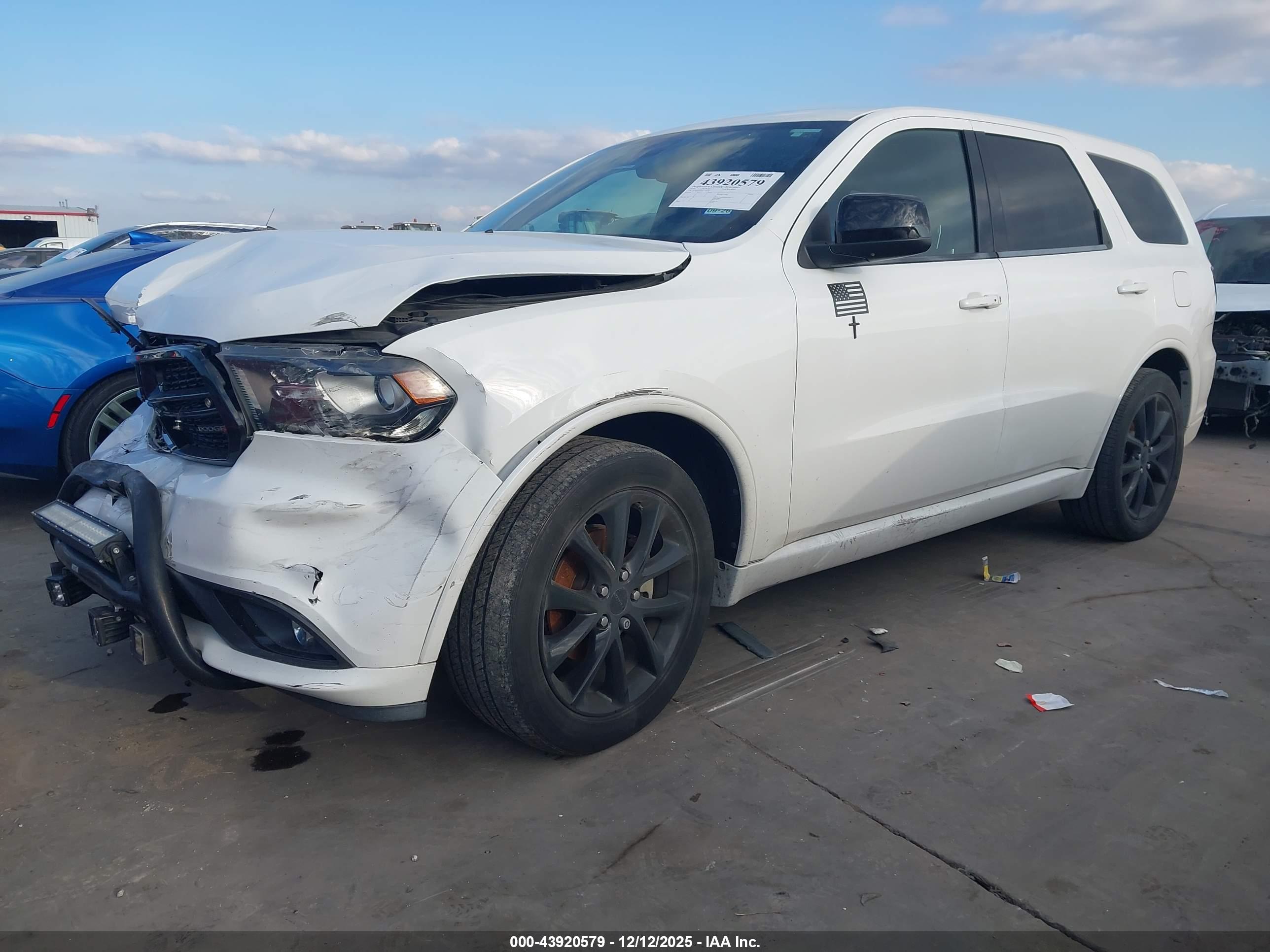 DODGE DURANGO image 2
