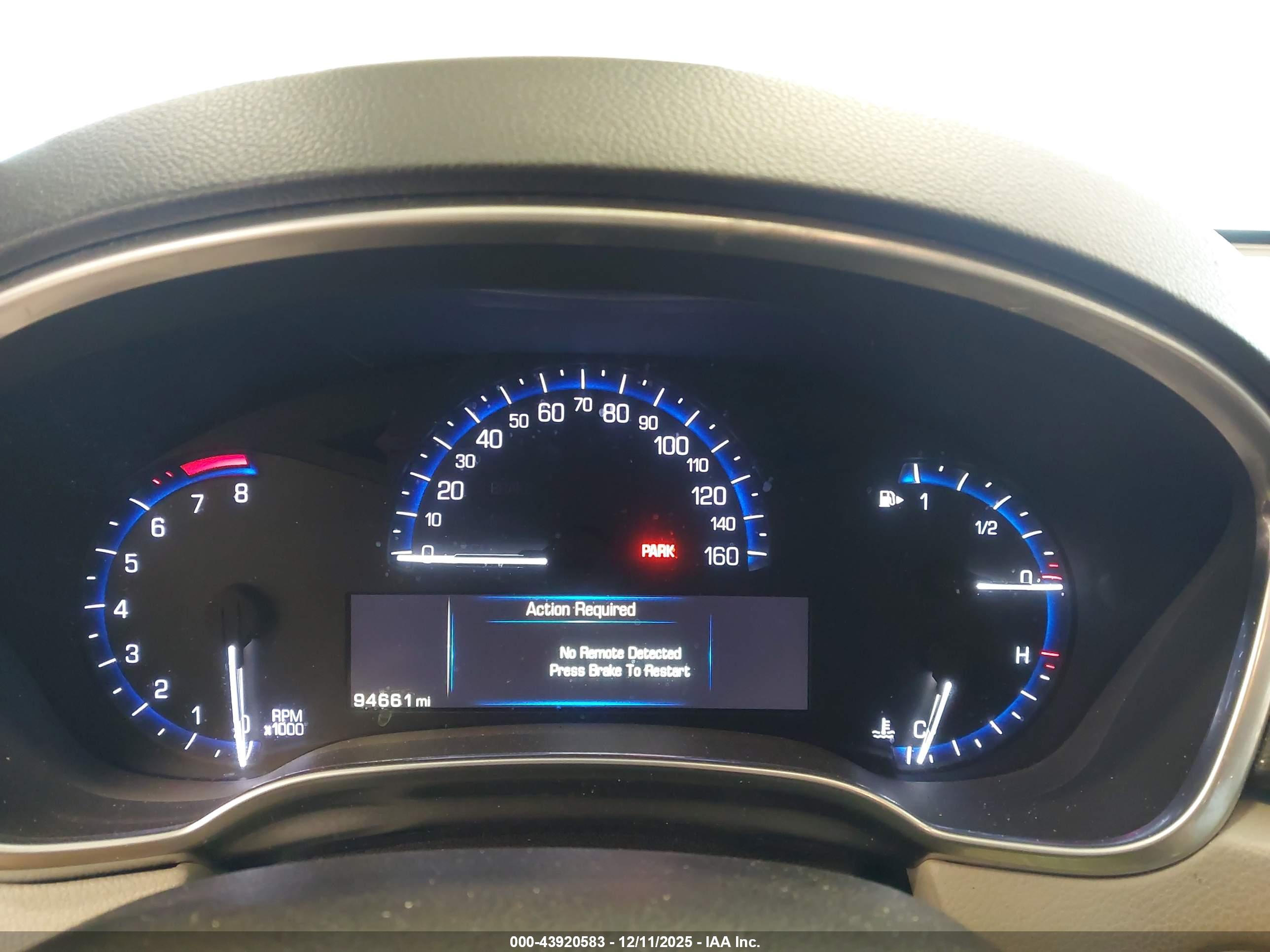 CADILLAC SRX image 7