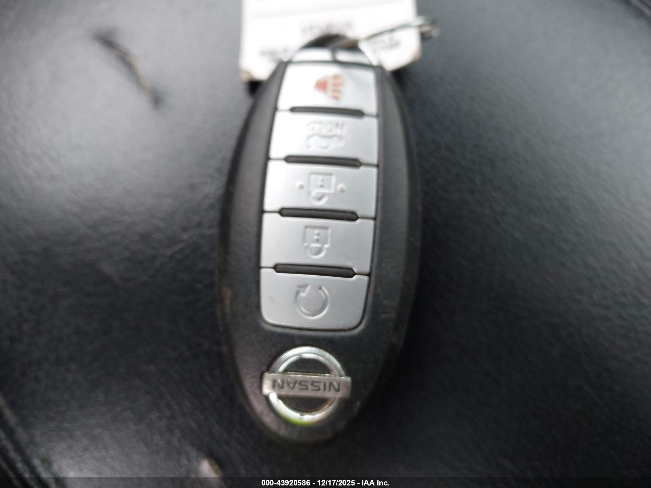 NISSAN ALTIMA image 11