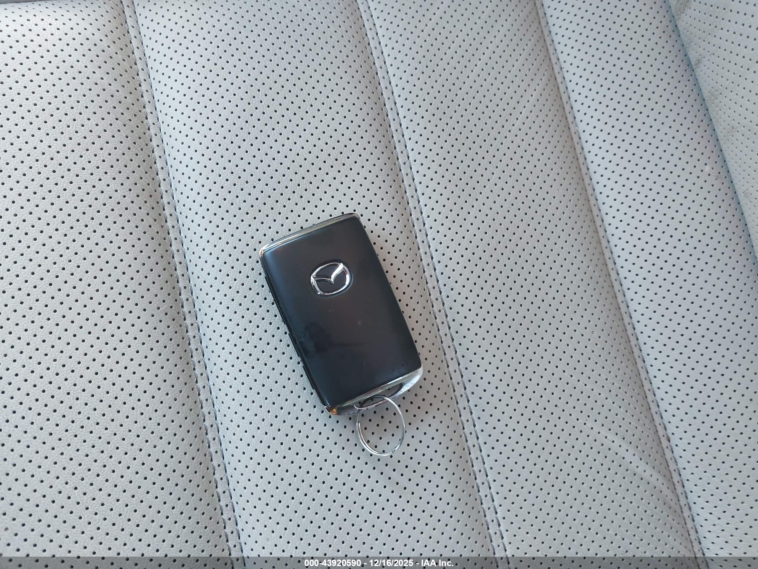 MAZDA CX-5 image 11