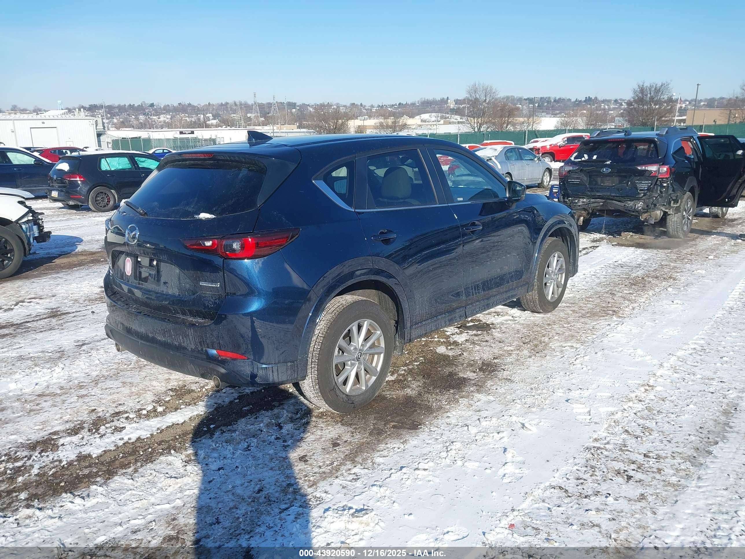 MAZDA CX-5 image 4