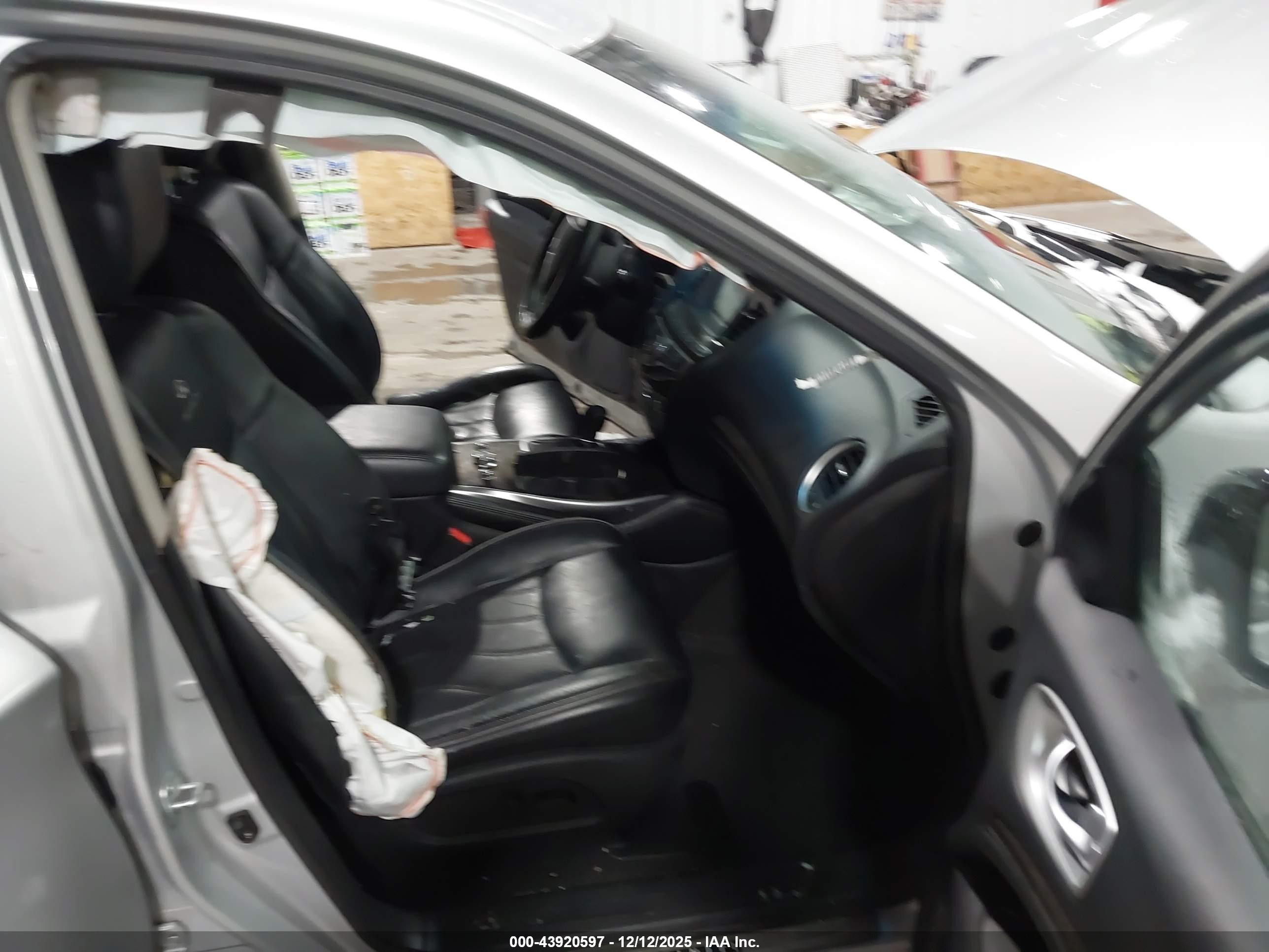 INFINITI QX60 image 5