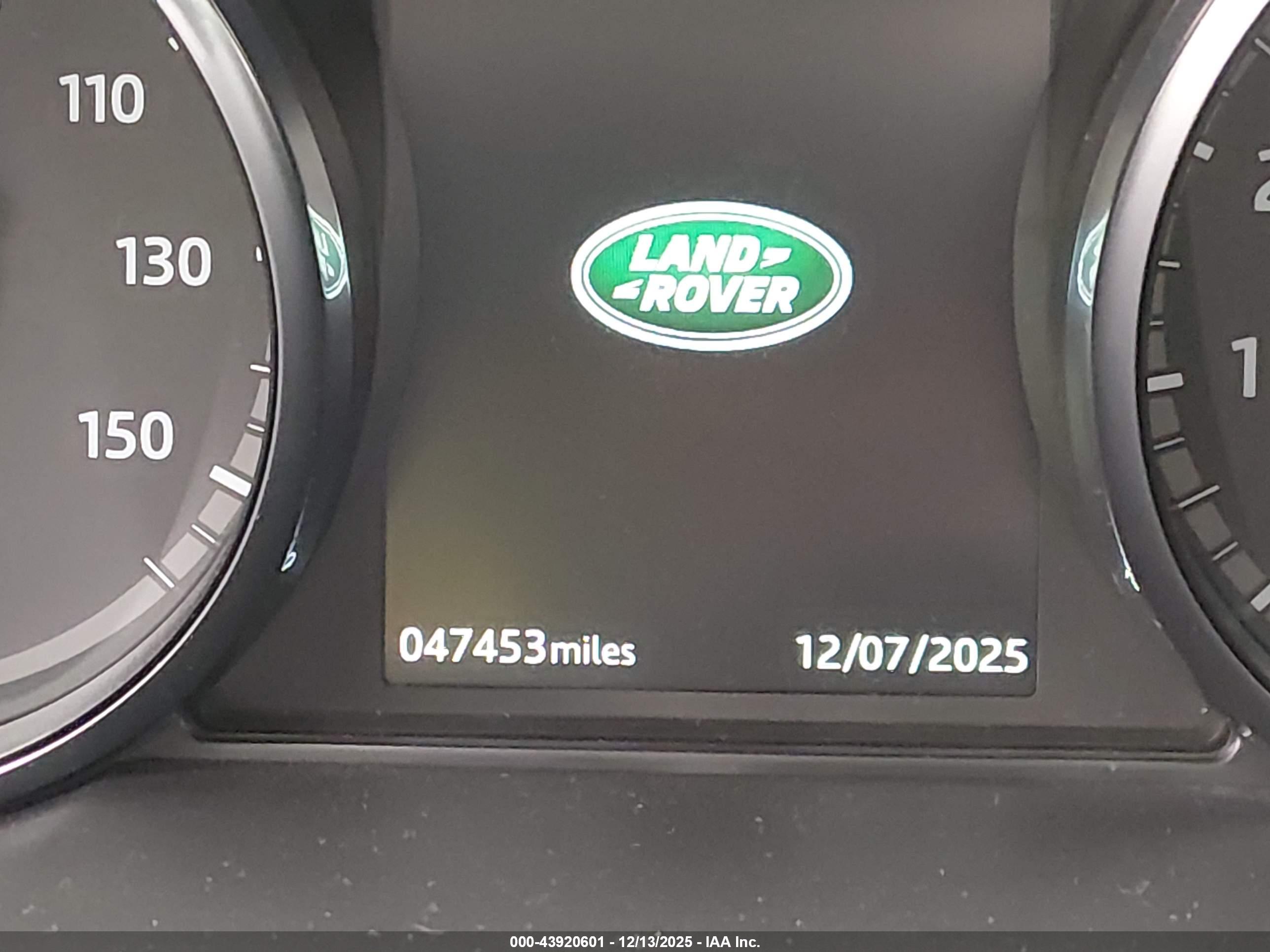 LAND ROVER image 7