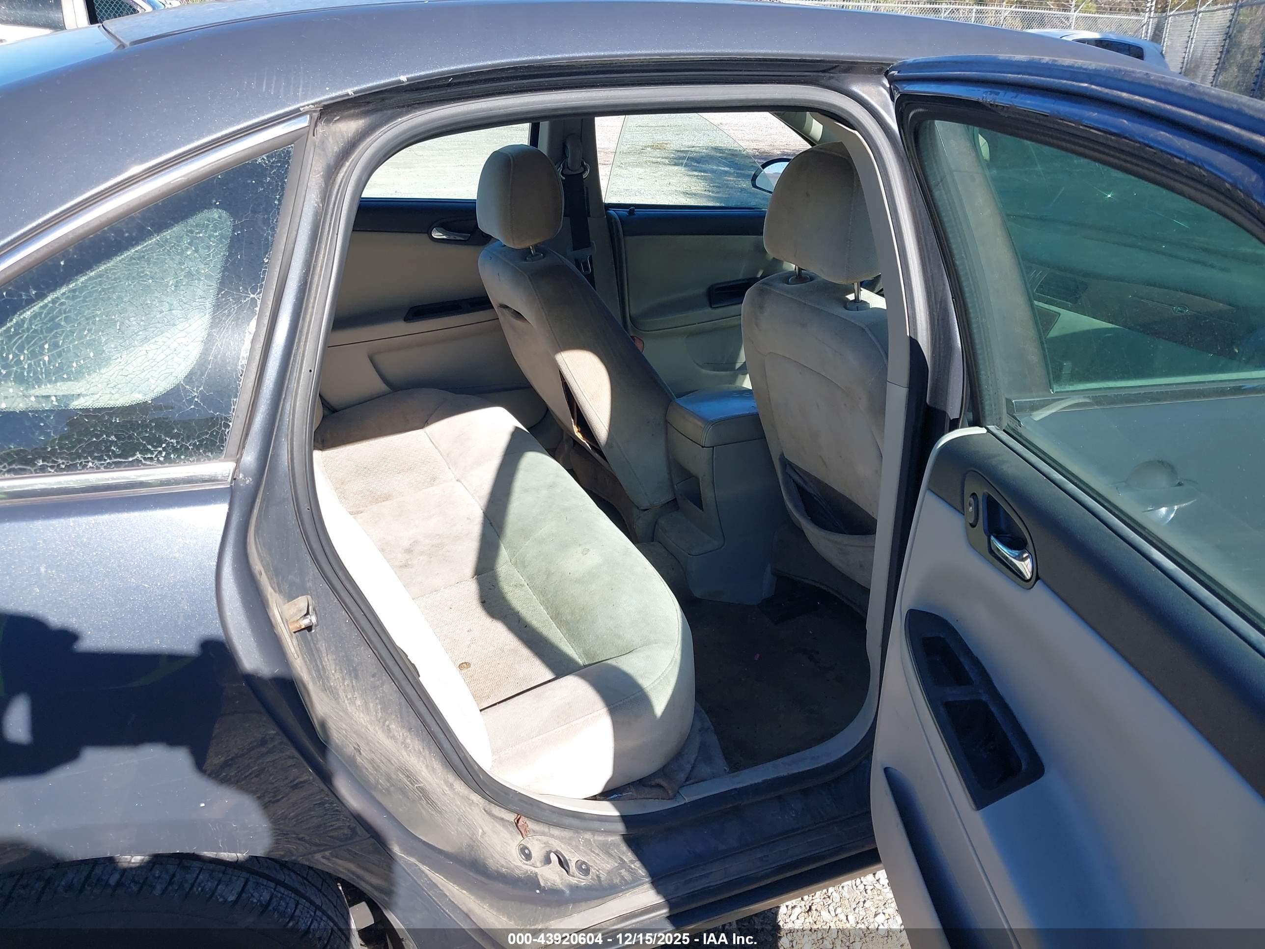 CHEVROLET IMPALA image 8