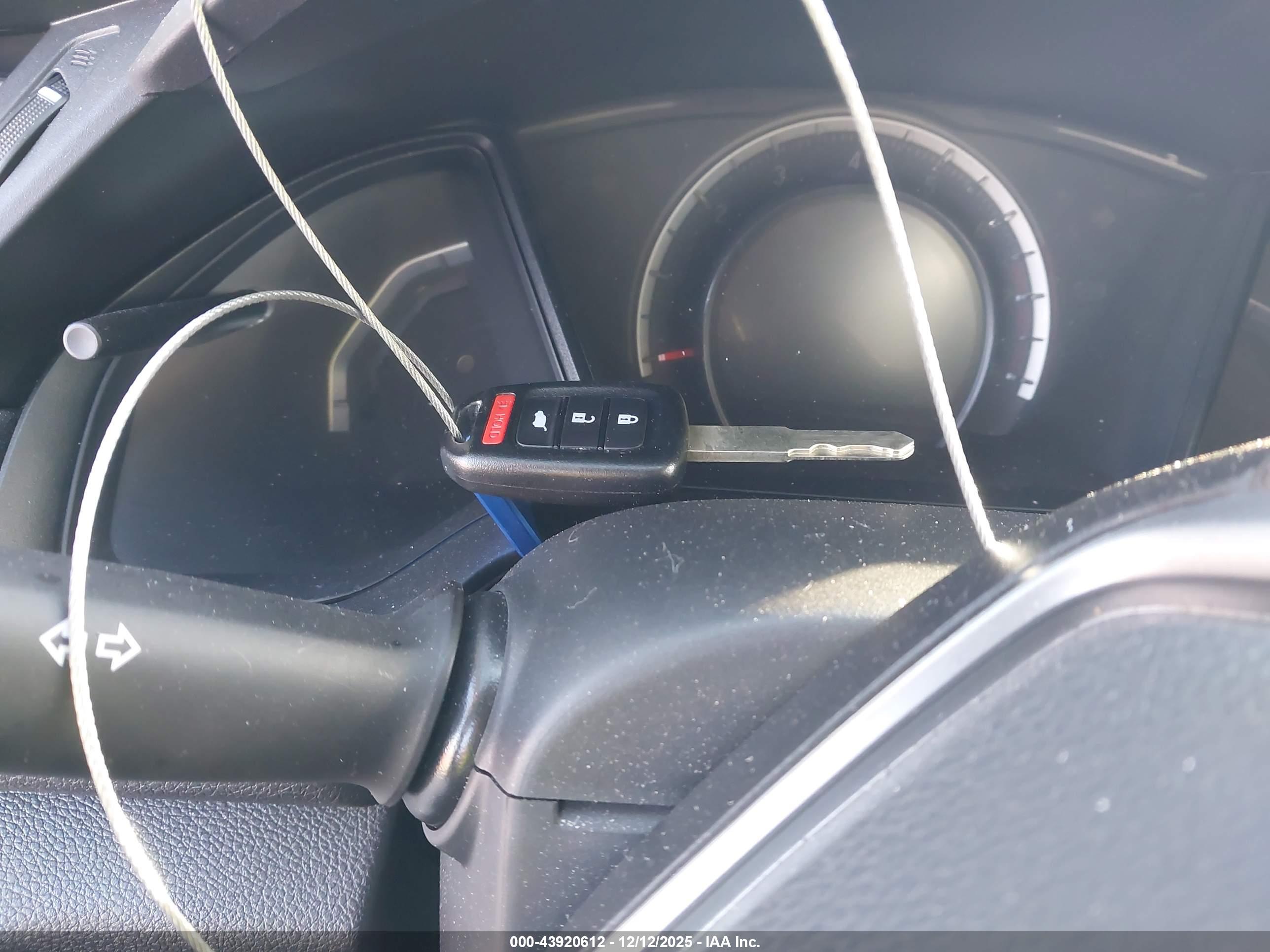 HONDA CIVIC image 11