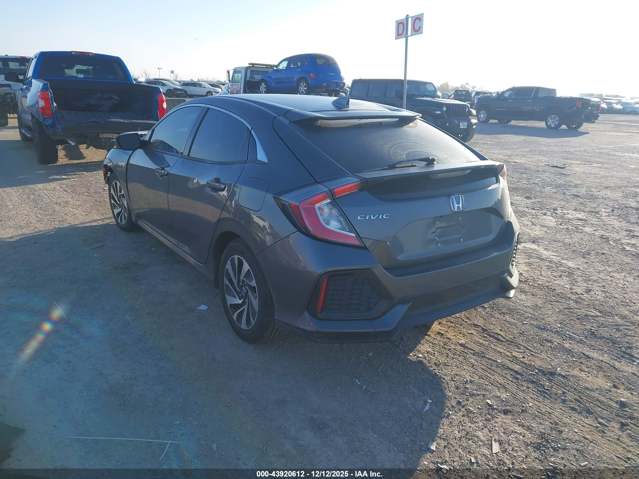 HONDA CIVIC image 3