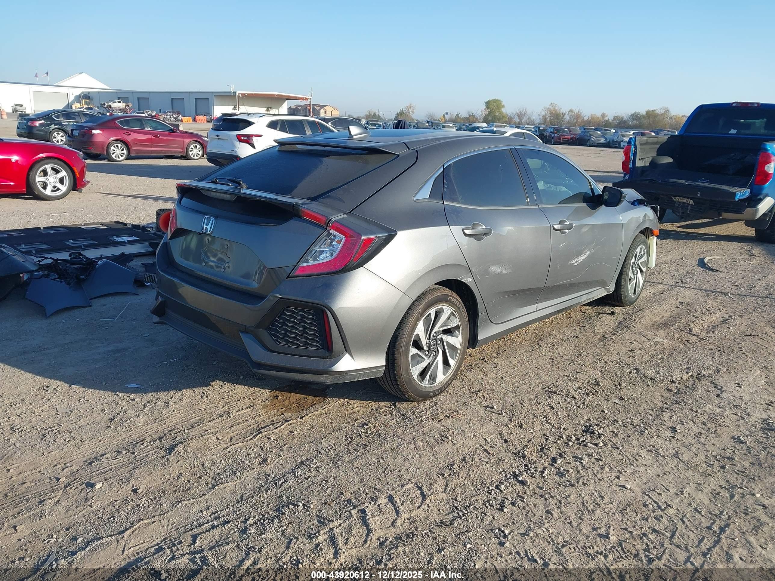 HONDA CIVIC image 4