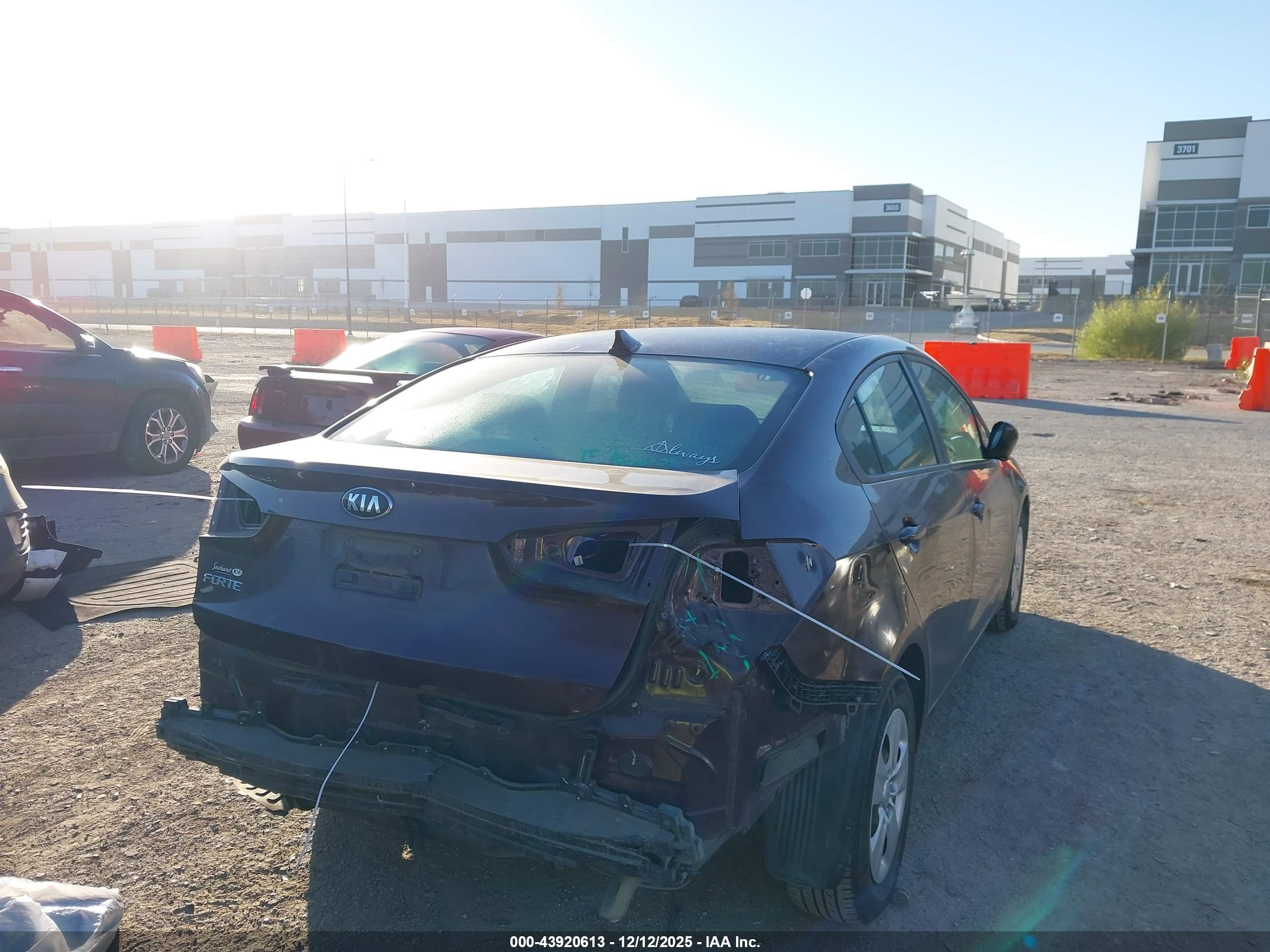 KIA FORTE image 4