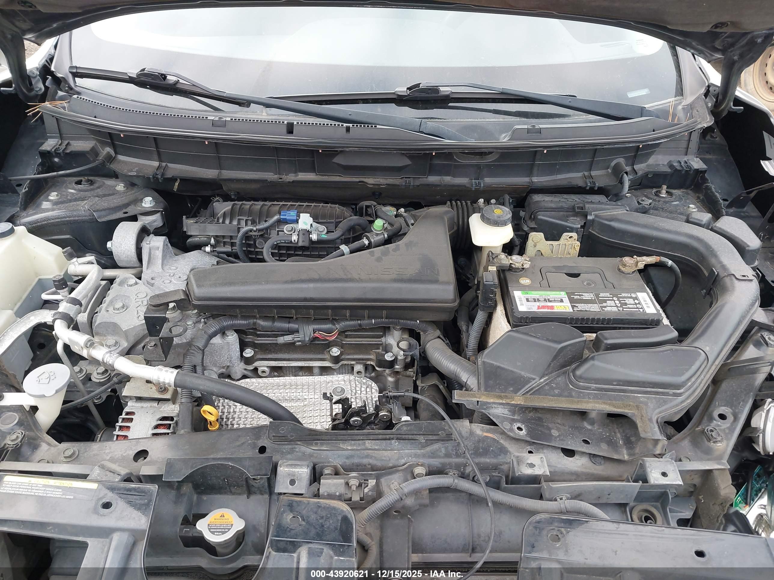 NISSAN ROGUE image 10