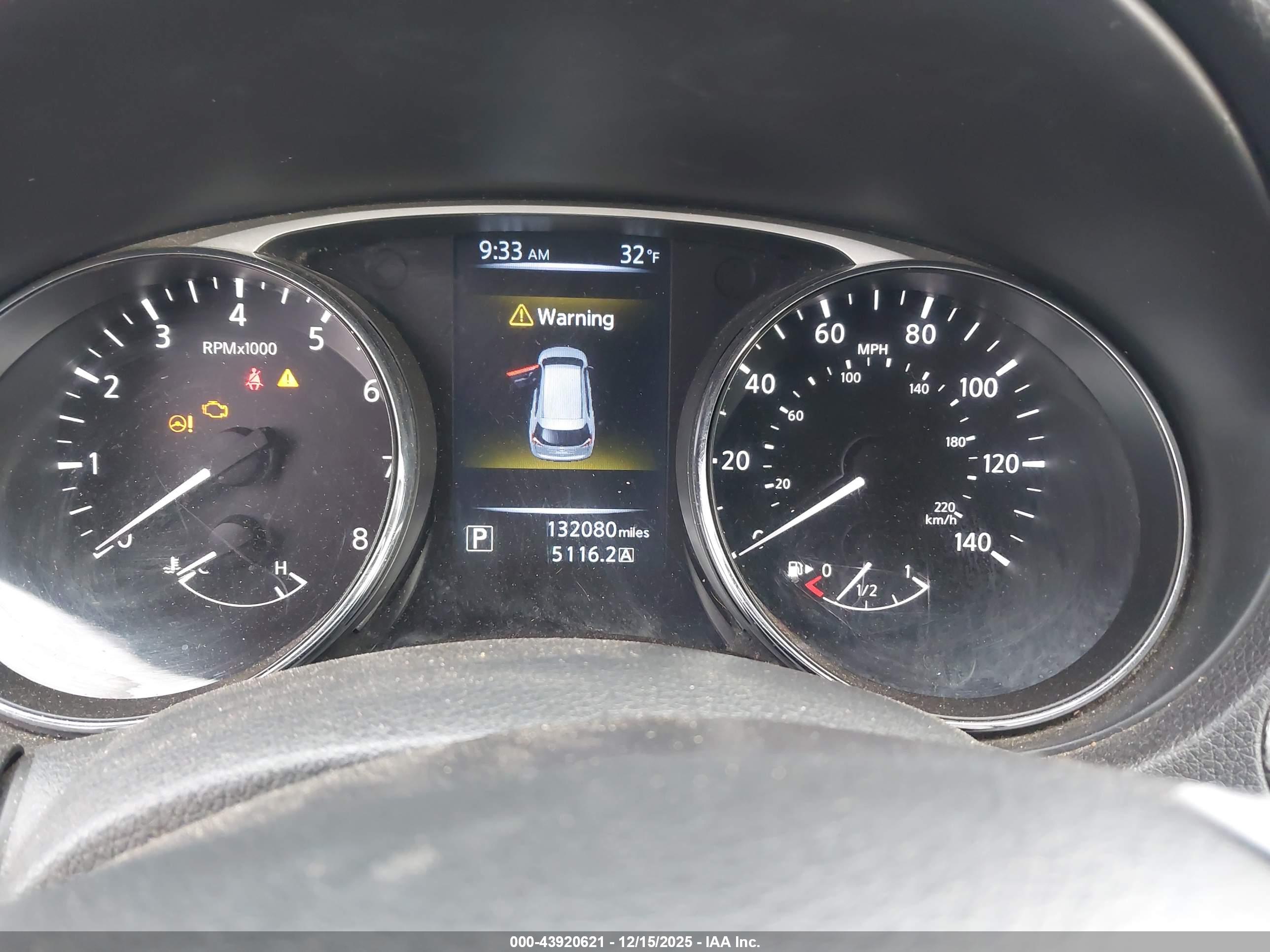 NISSAN ROGUE image 7