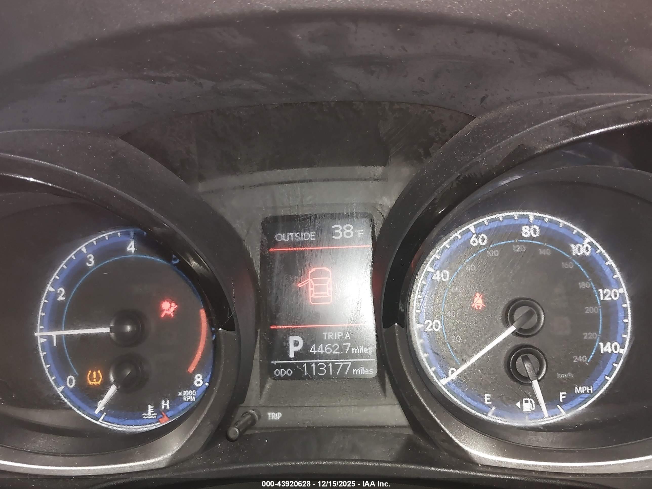 TOYOTA COROLLA image 7