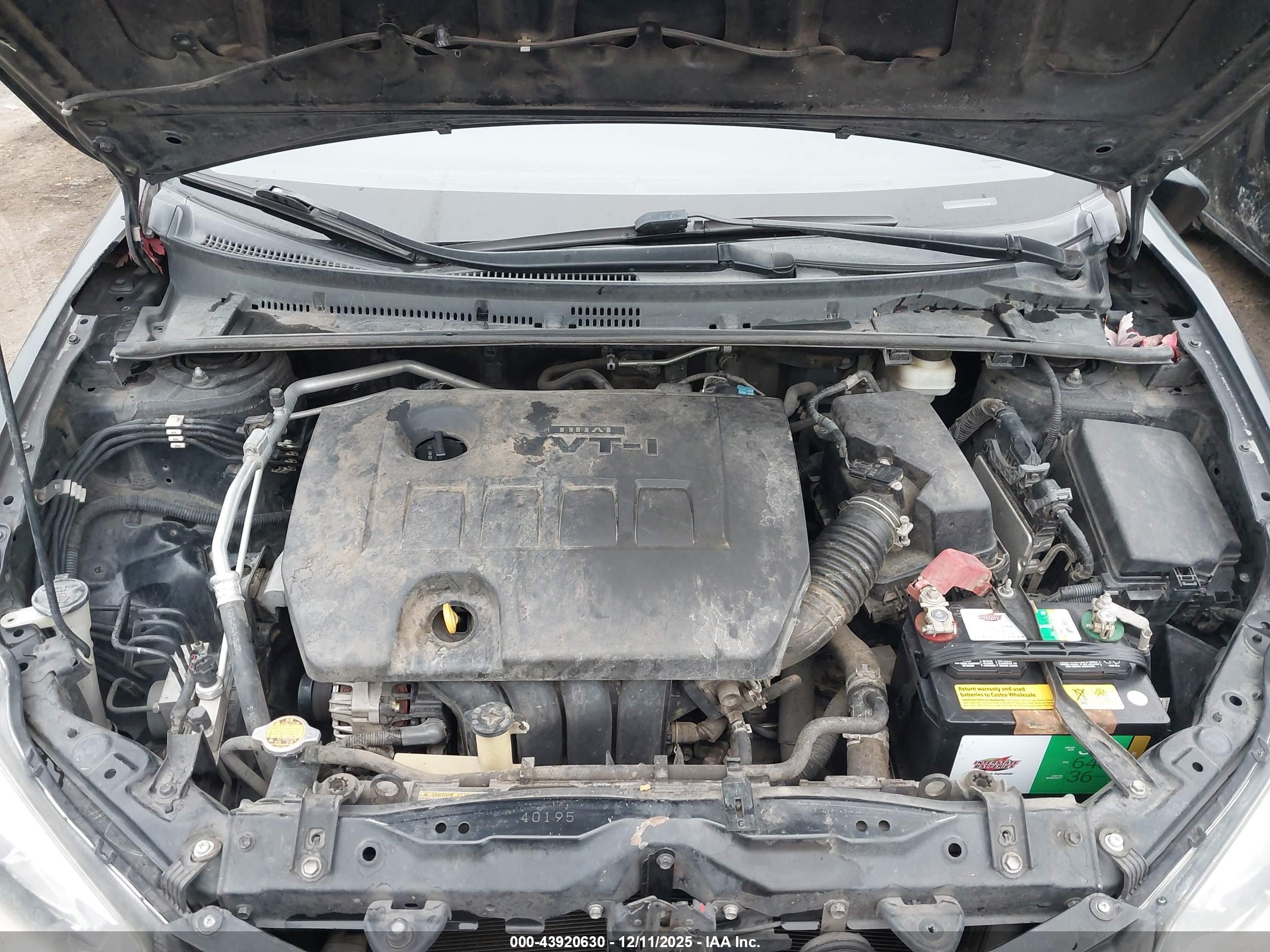 TOYOTA COROLLA image 10